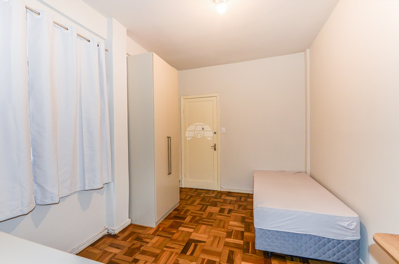 Kitnet à venda em Centro, Curitiba — Portal Chave Fácil