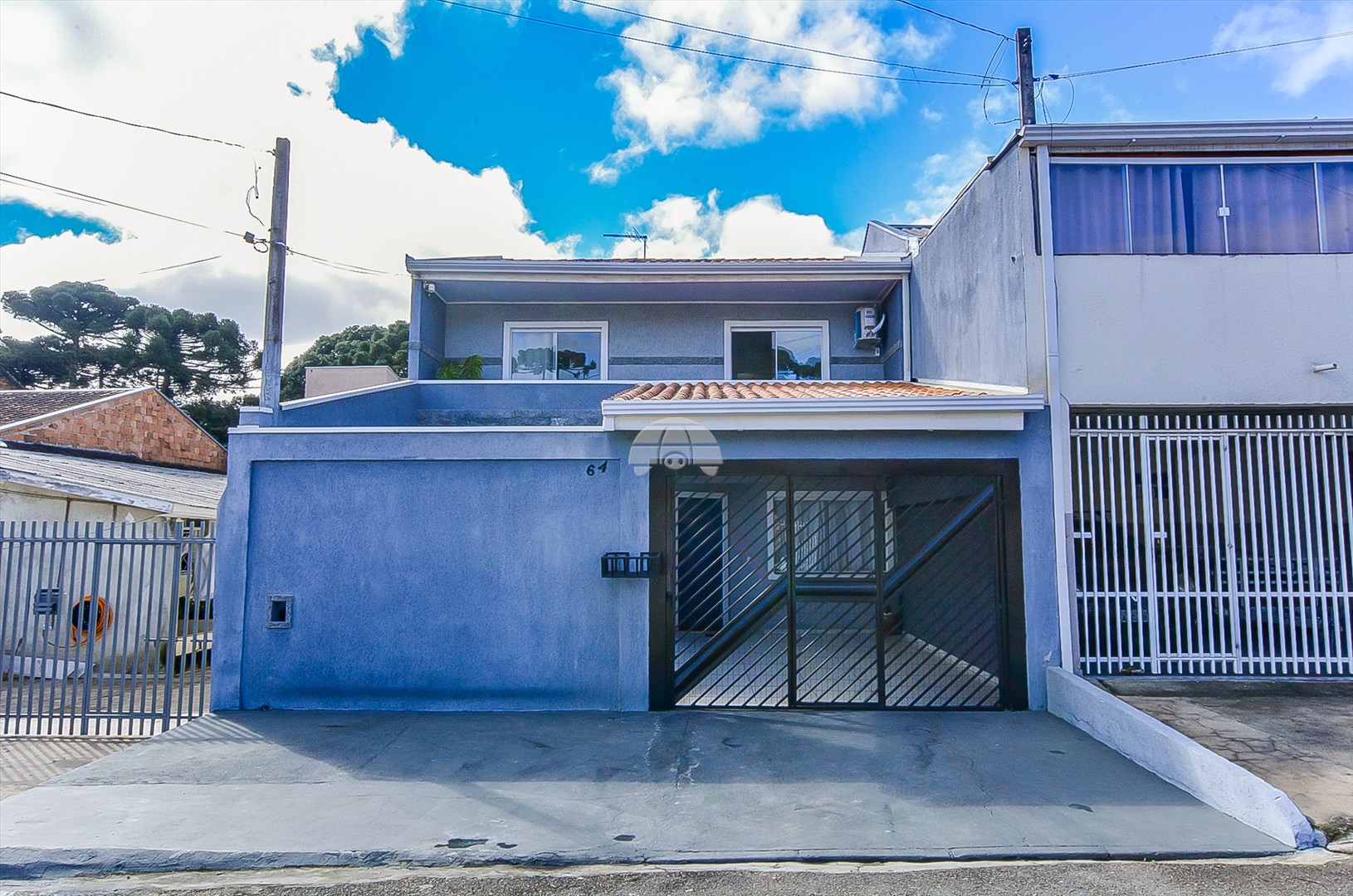 Casa à venda em Sítio Cercado, Curitiba — Portal Chave Fácil