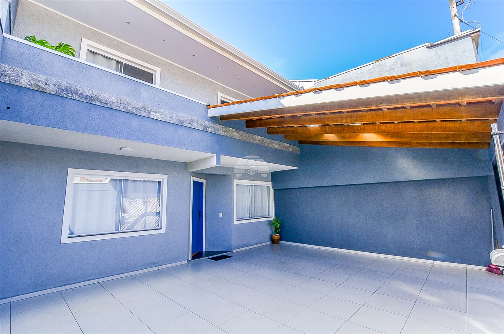 Casa à venda em Sítio Cercado, Curitiba — Portal Chave Fácil