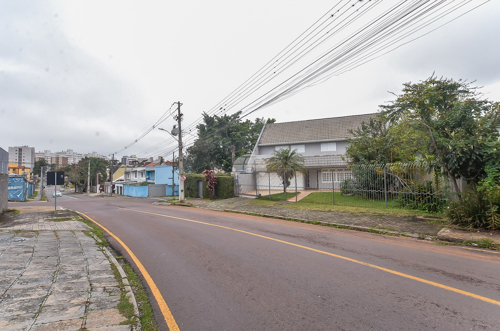 Casa à venda em Portão, Curitiba — Portal Chave Fácil