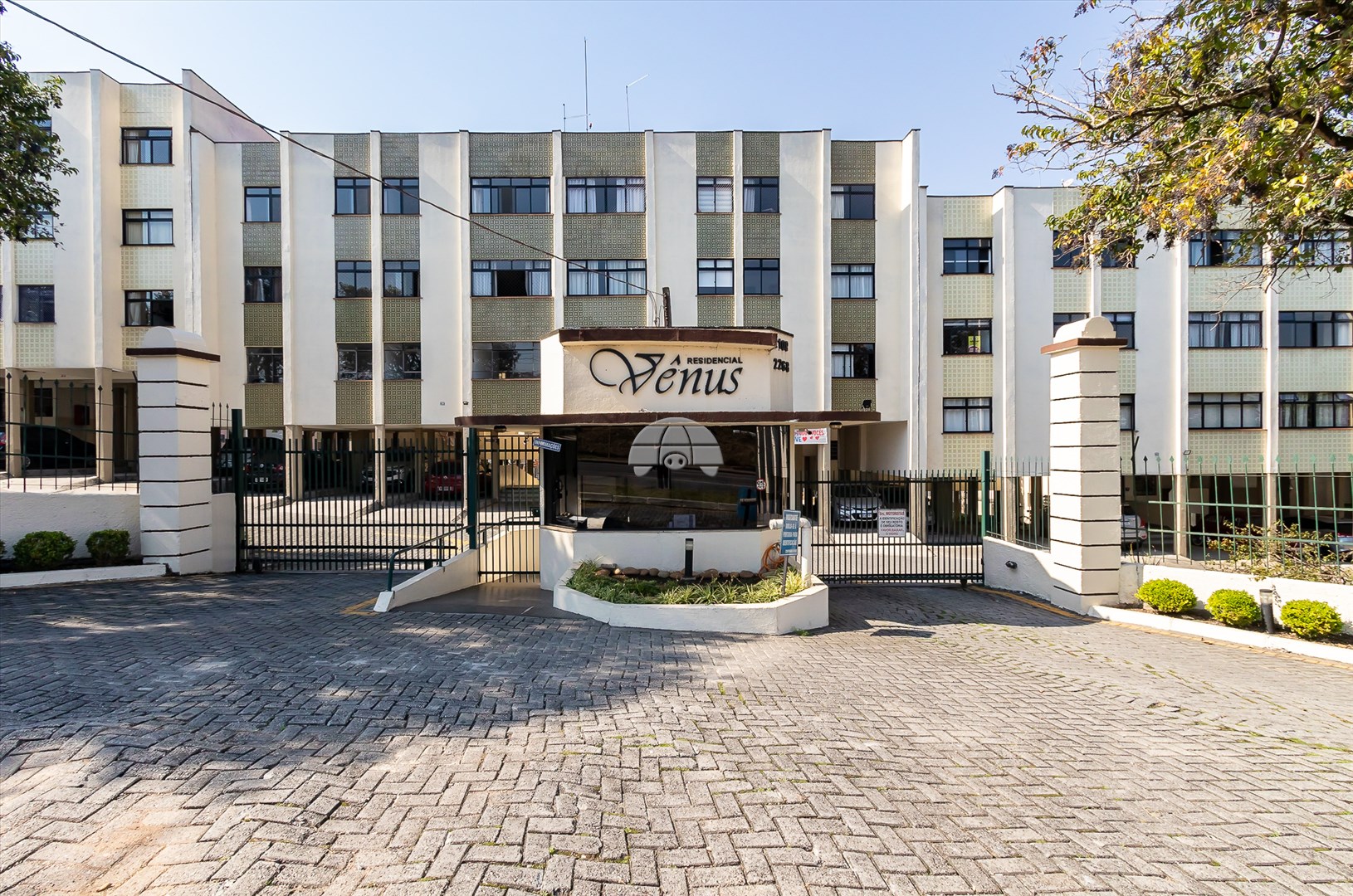 Apartamento à venda em Bacacheri, Curitiba — Portal Chave Fácil
