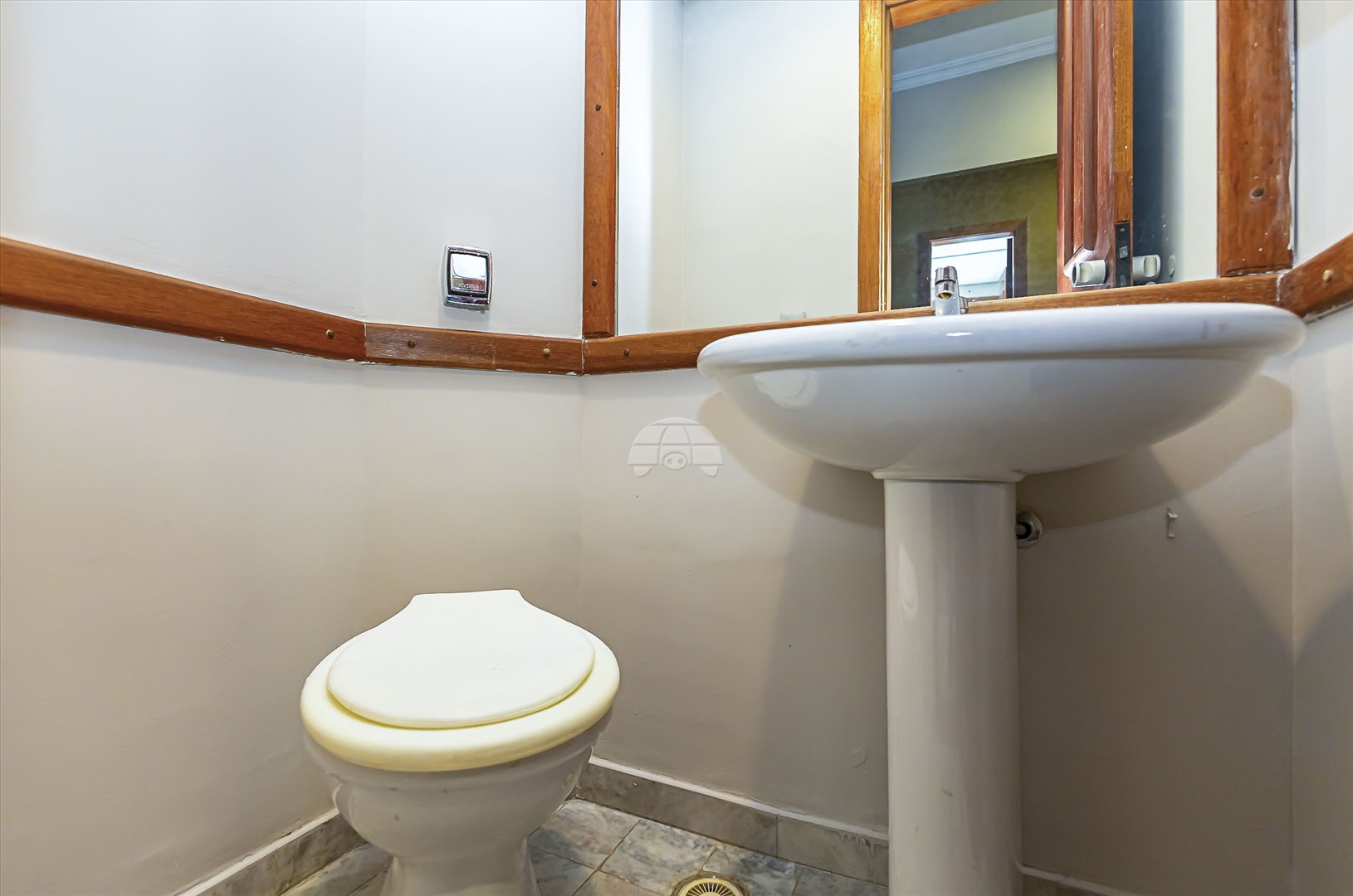 Apartamento Residencial para Locação no Bairro Água Verde ref. 89026 (9 / 10)