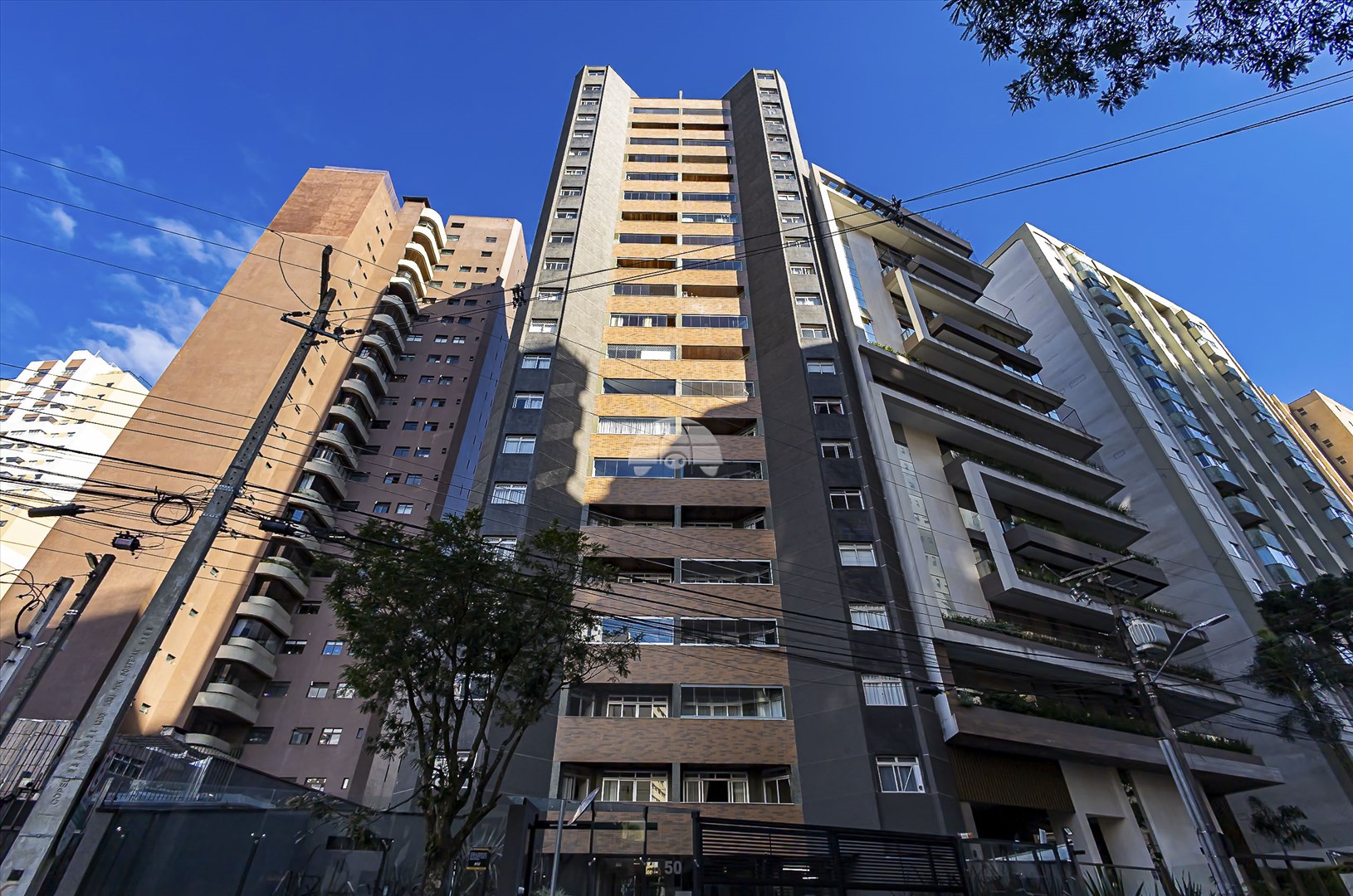 Apartamento para alugar em Água Verde, Curitiba — Portal Chave Fácil