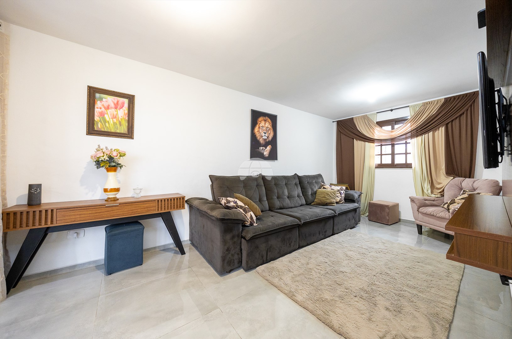 Casa à venda em Iguaçu, Araucária — Portal Chave Fácil