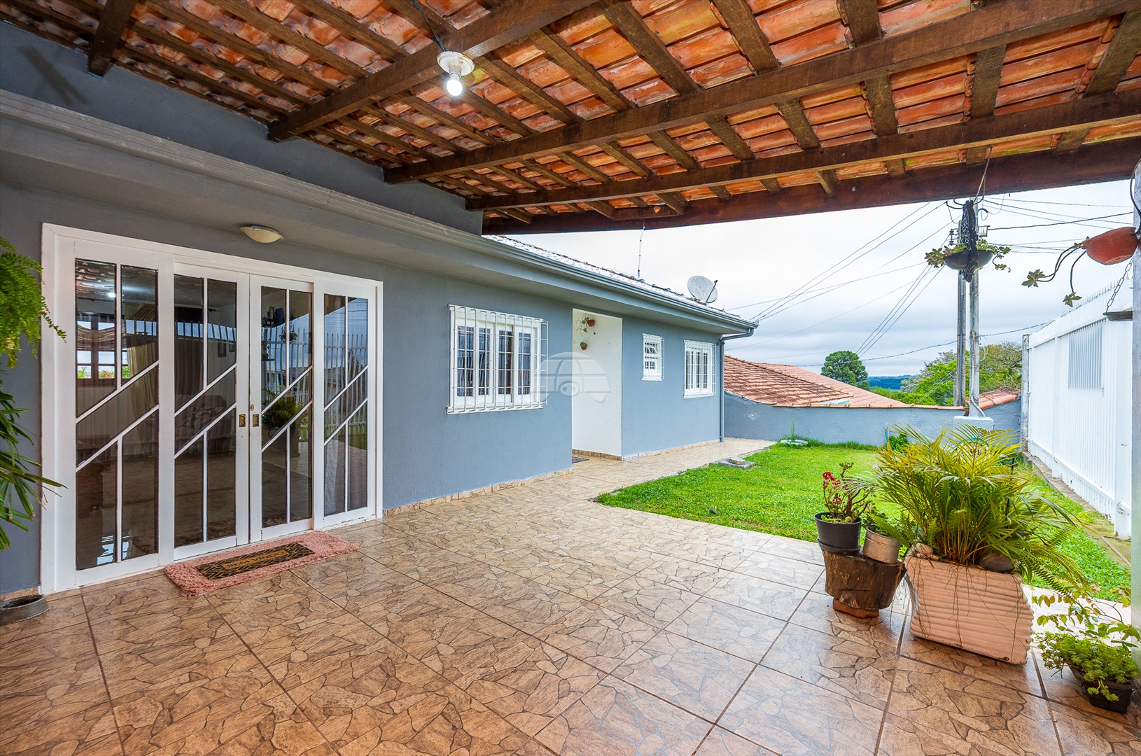 Casa à venda em Iguaçu, Araucária — Portal Chave Fácil