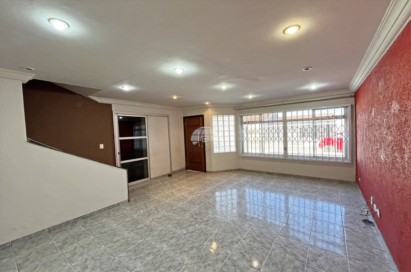 Casa para alugar em Uberaba, Curitiba — Portal Chave Fácil