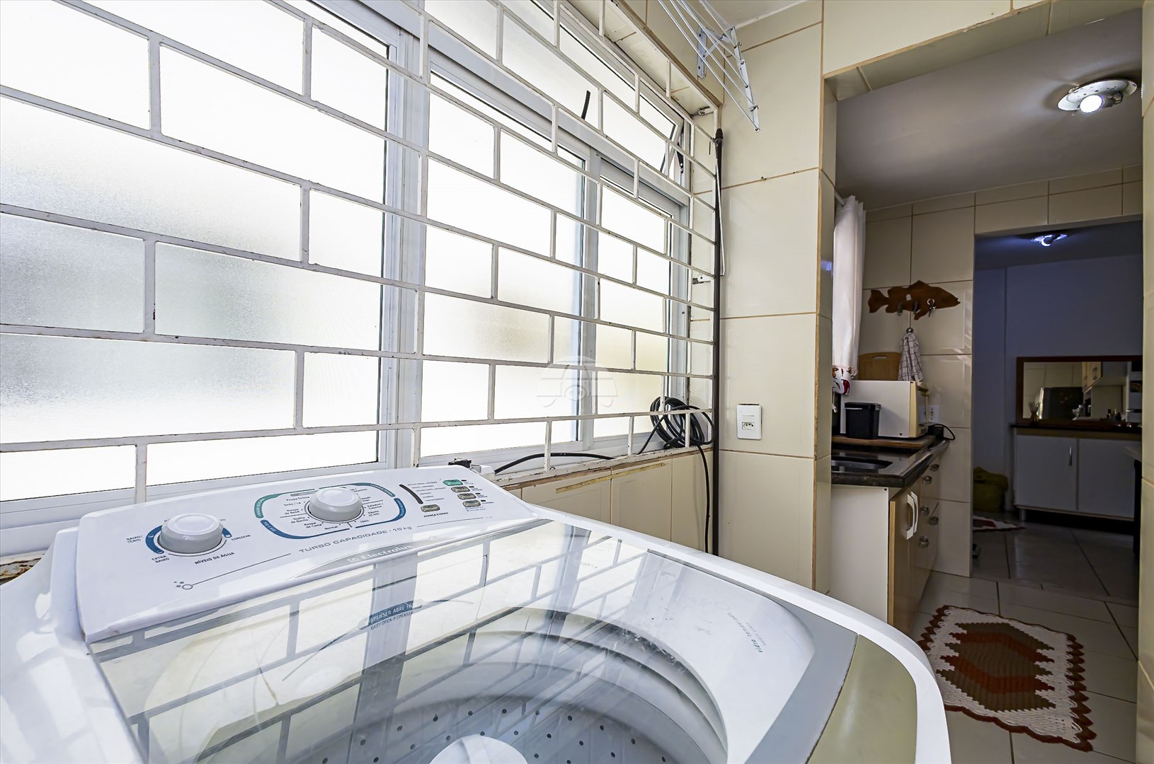 Apartamento à venda em Sítio Cercado, Curitiba — MAFI ADMINISTRADORA DE IMOVEIS LTDA