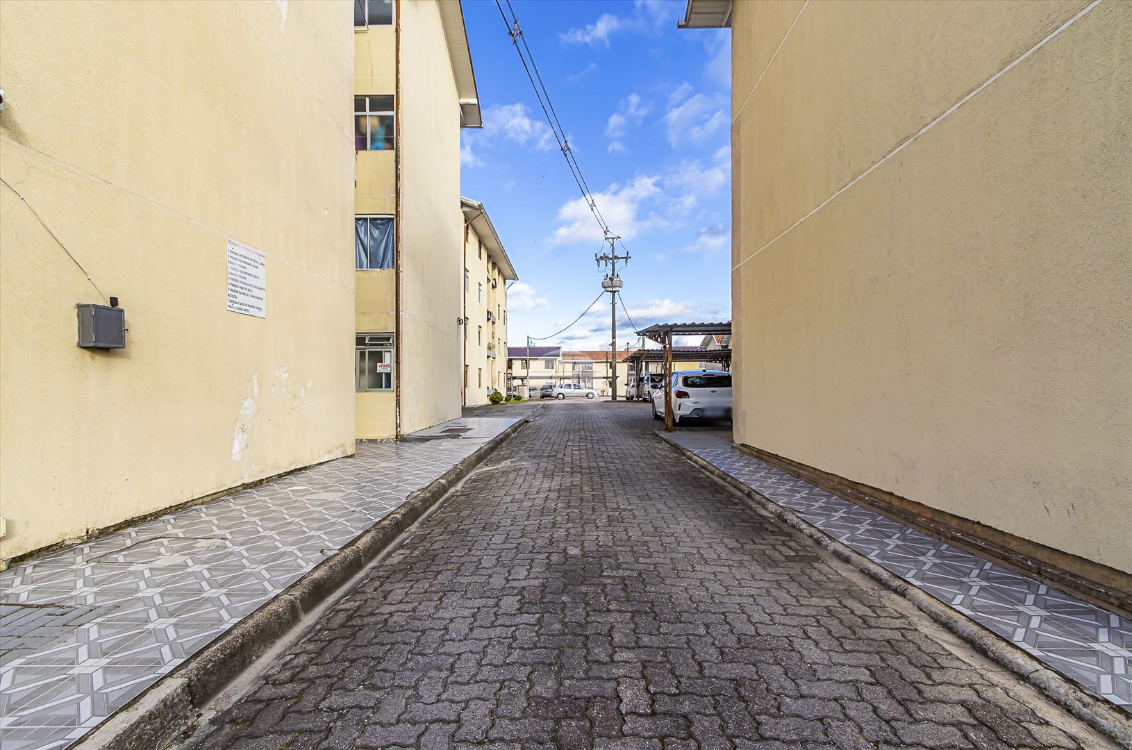 Apartamento à venda em Sítio Cercado, Curitiba — MAFI ADMINISTRADORA DE IMOVEIS LTDA