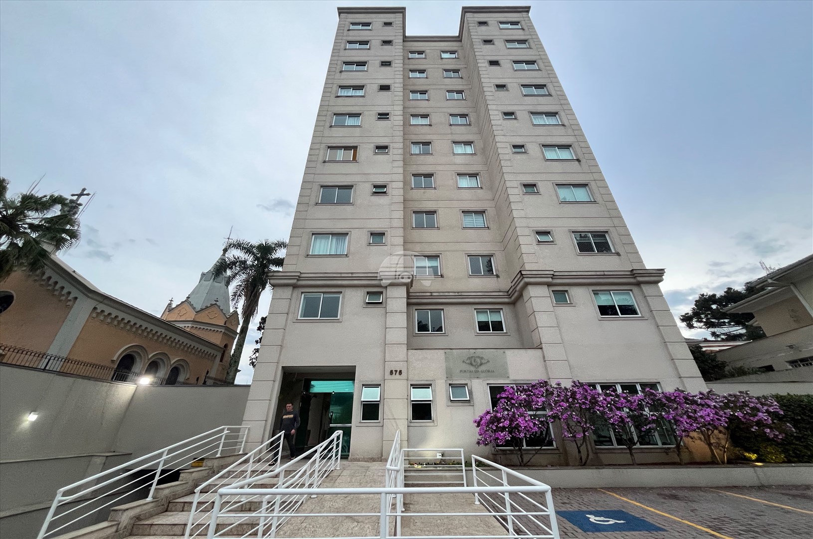 Apartamento à venda em Alto Da Glória, Curitiba — Portal Chave Fácil