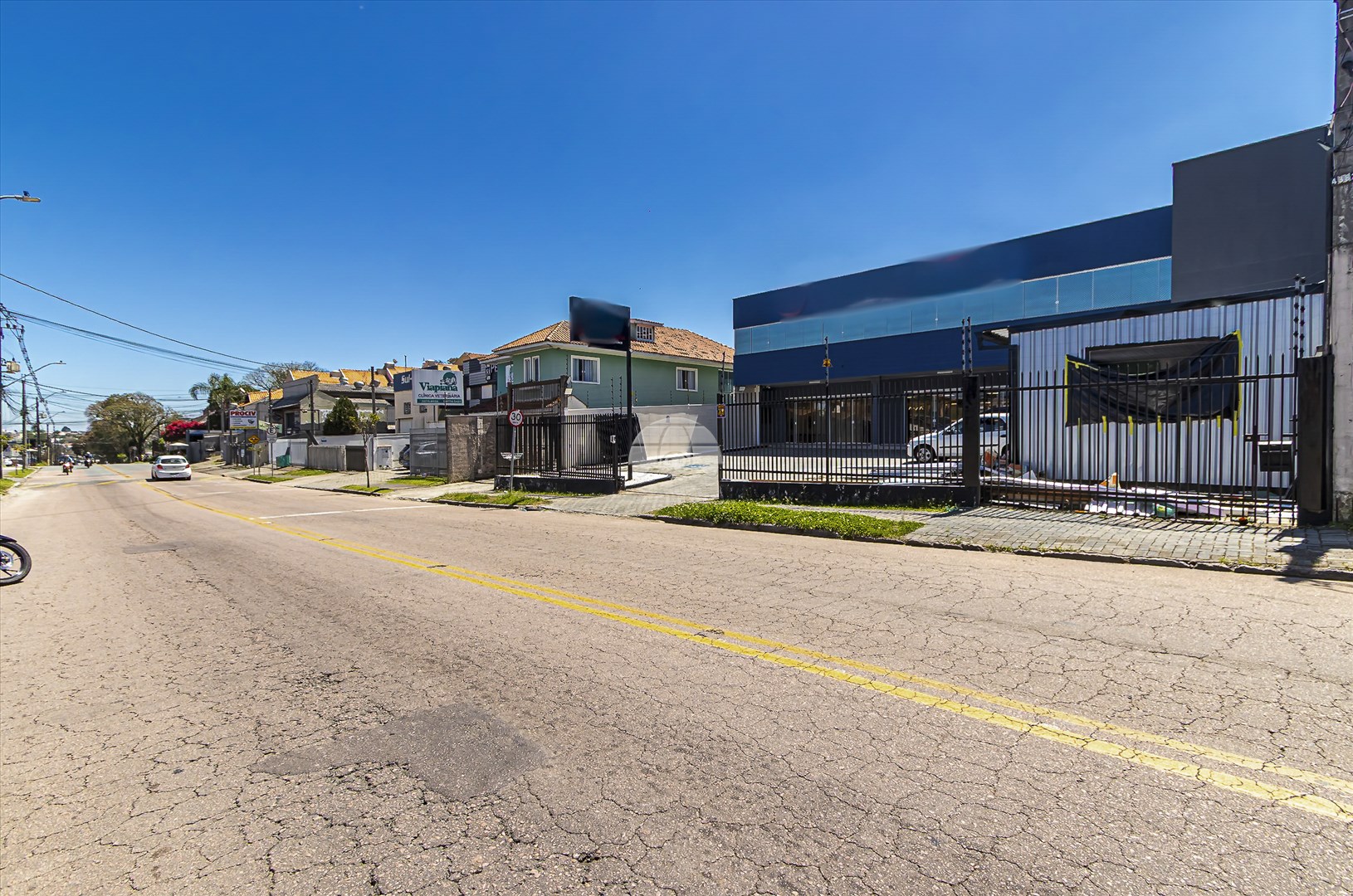Comercial à venda em Xaxim, Curitiba — Portal Chave Fácil