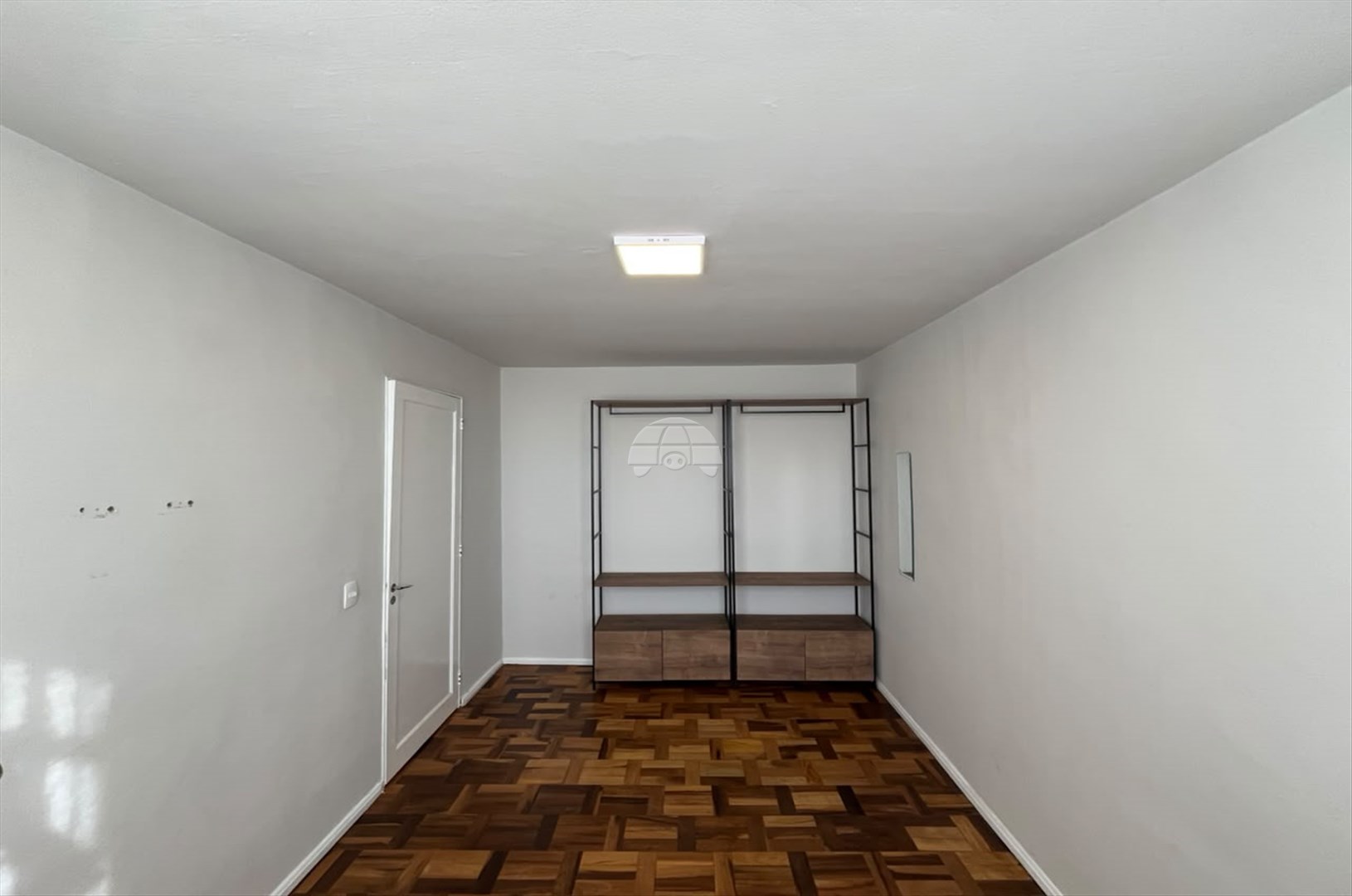Apartamento para alugar em Cristo Rei, Curitiba — Outrasul Imobiliária
