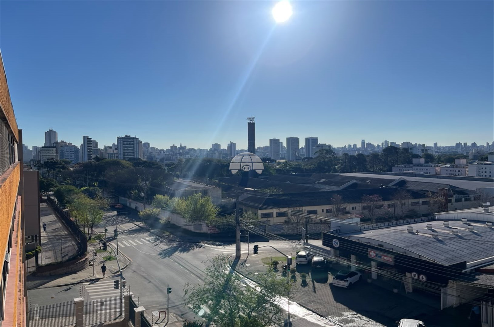 Apartamento para alugar em Cristo Rei, Curitiba — Outrasul Imobiliária