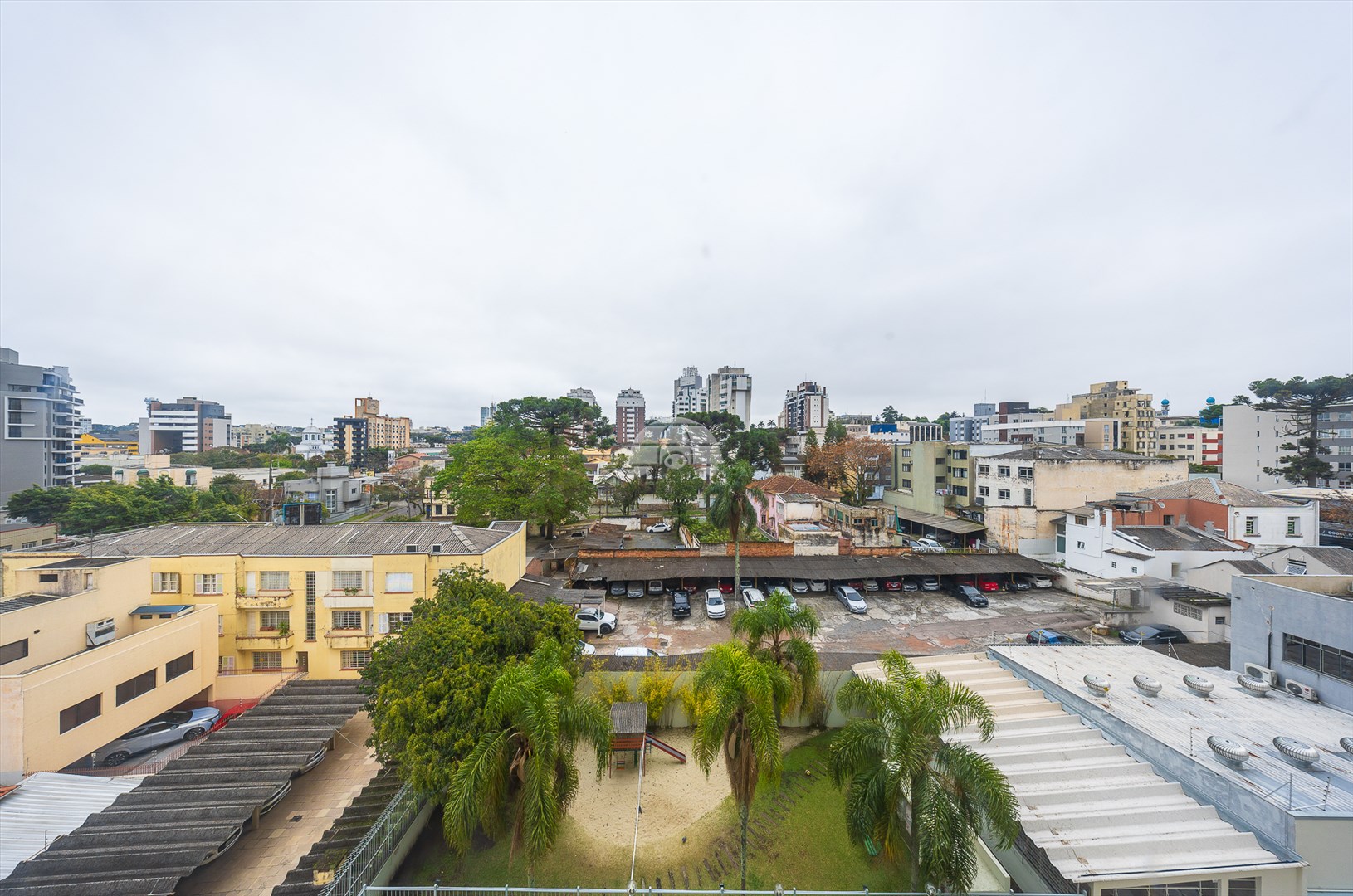 Apartamento para alugar em São Francisco, Curitiba — Portal Chave Fácil