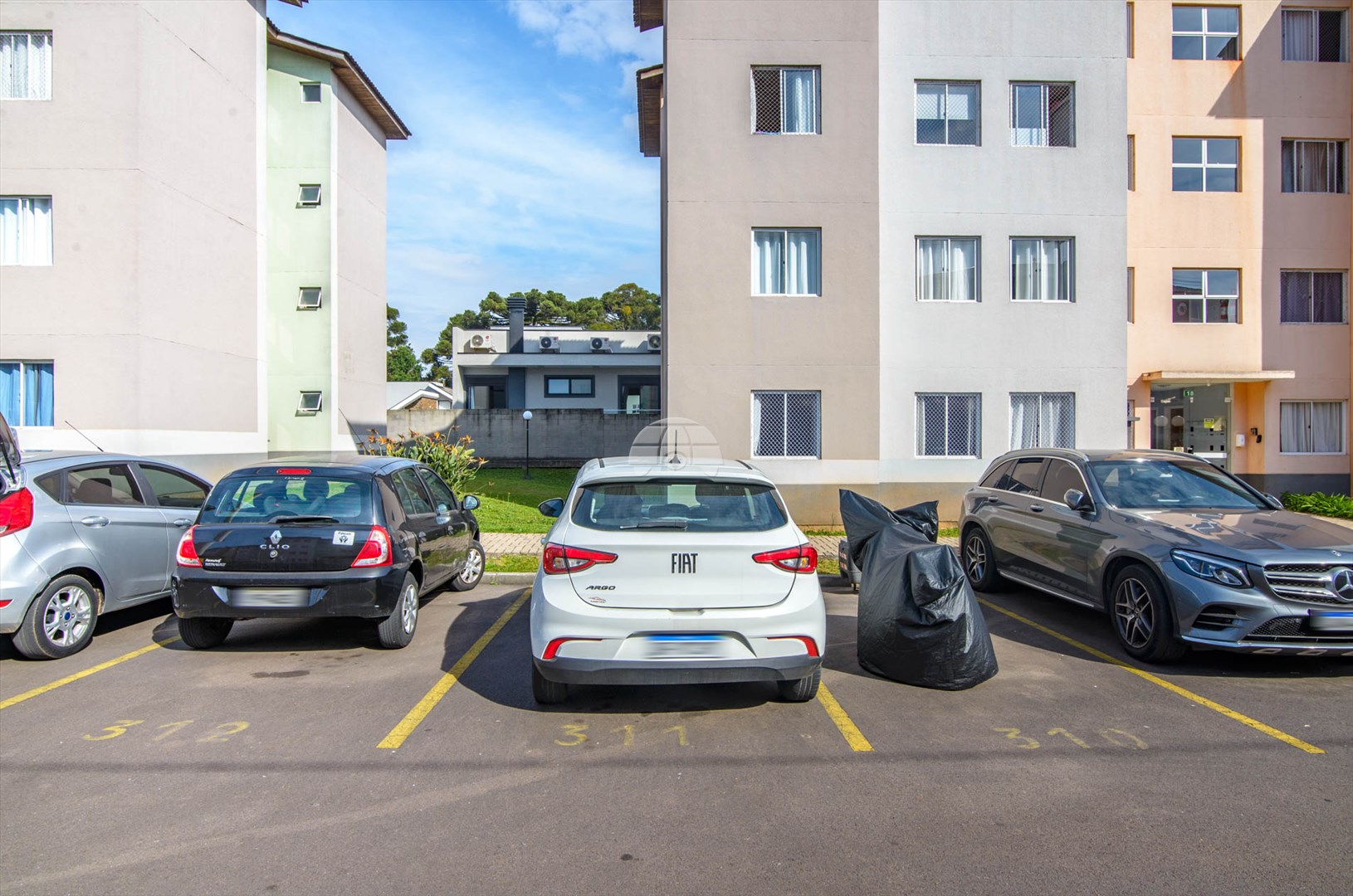 Apartamento à venda em Roça Grande, Colombo — Portal Chave Fácil