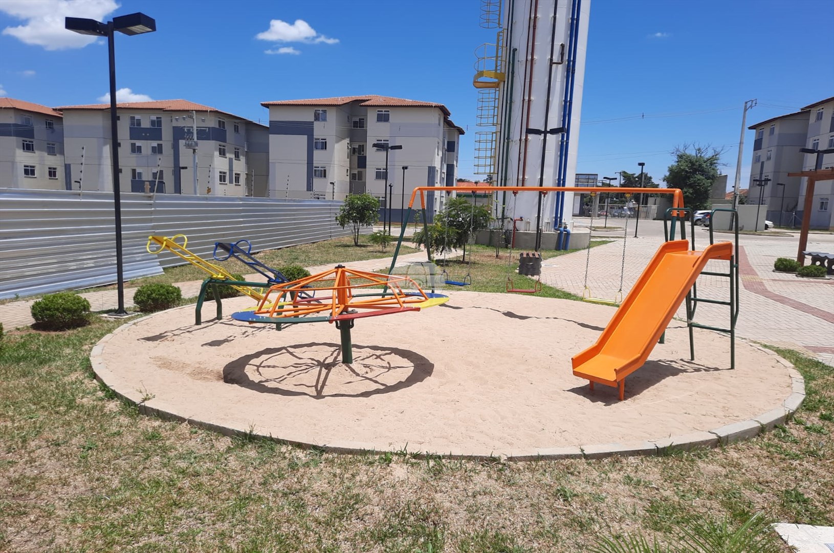 Apartamento à venda em Olarias, Ponta Grossa — Portal Chave Fácil