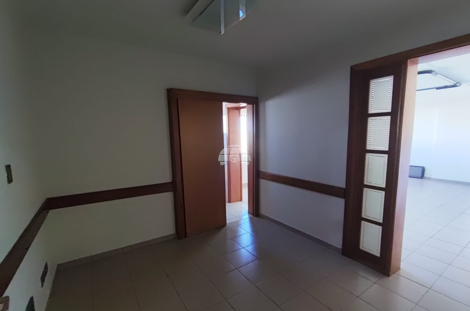 Comercial para alugar em Centro, Ponta Grossa — Portal Chave Fácil