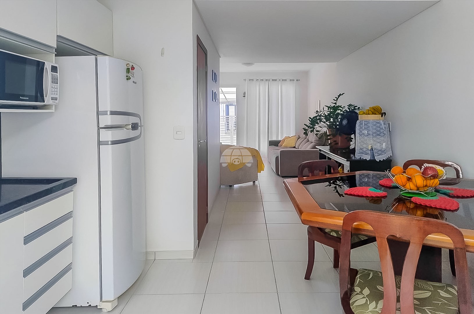 Sobrado à venda em Iririú, Joinville — Portal Chave Fácil