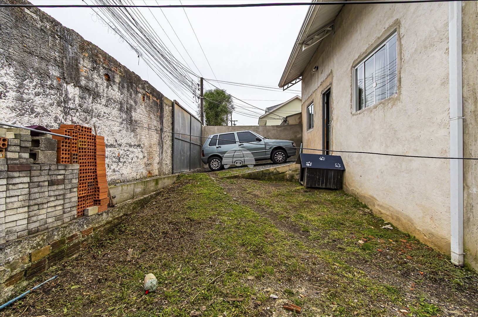 Casa à venda em Capão Raso, Curitiba — Portal Chave Fácil