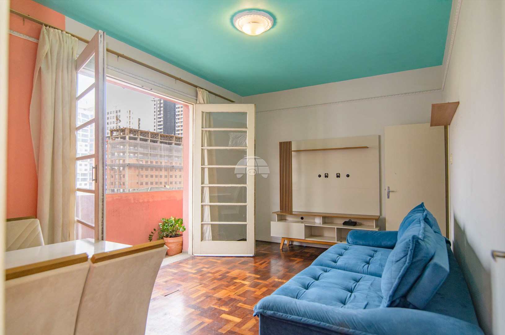 Apartamento à venda em Centro, Curitiba — Portal Chave Fácil