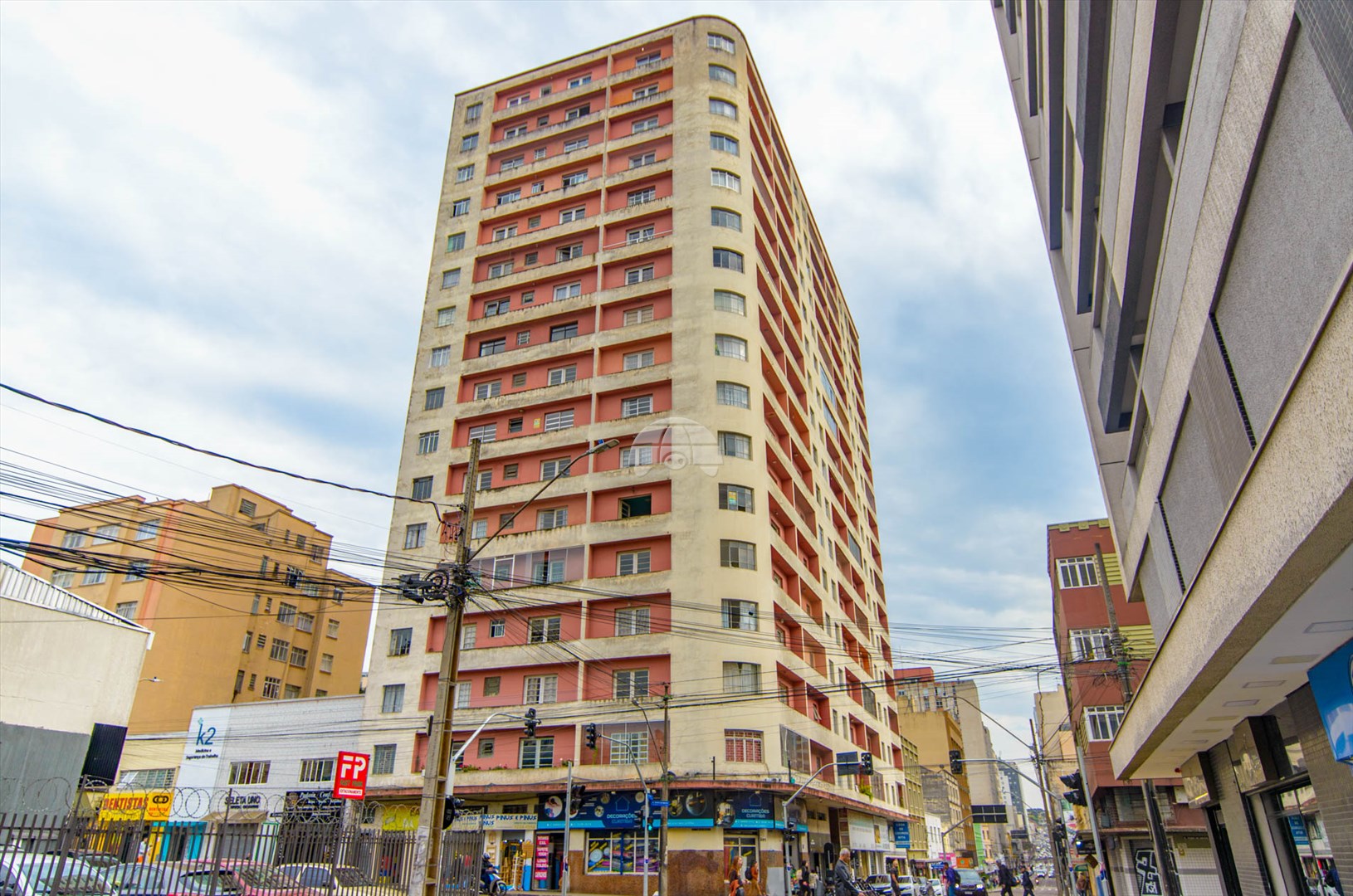 Apartamento à venda em Centro, Curitiba — Portal Chave Fácil