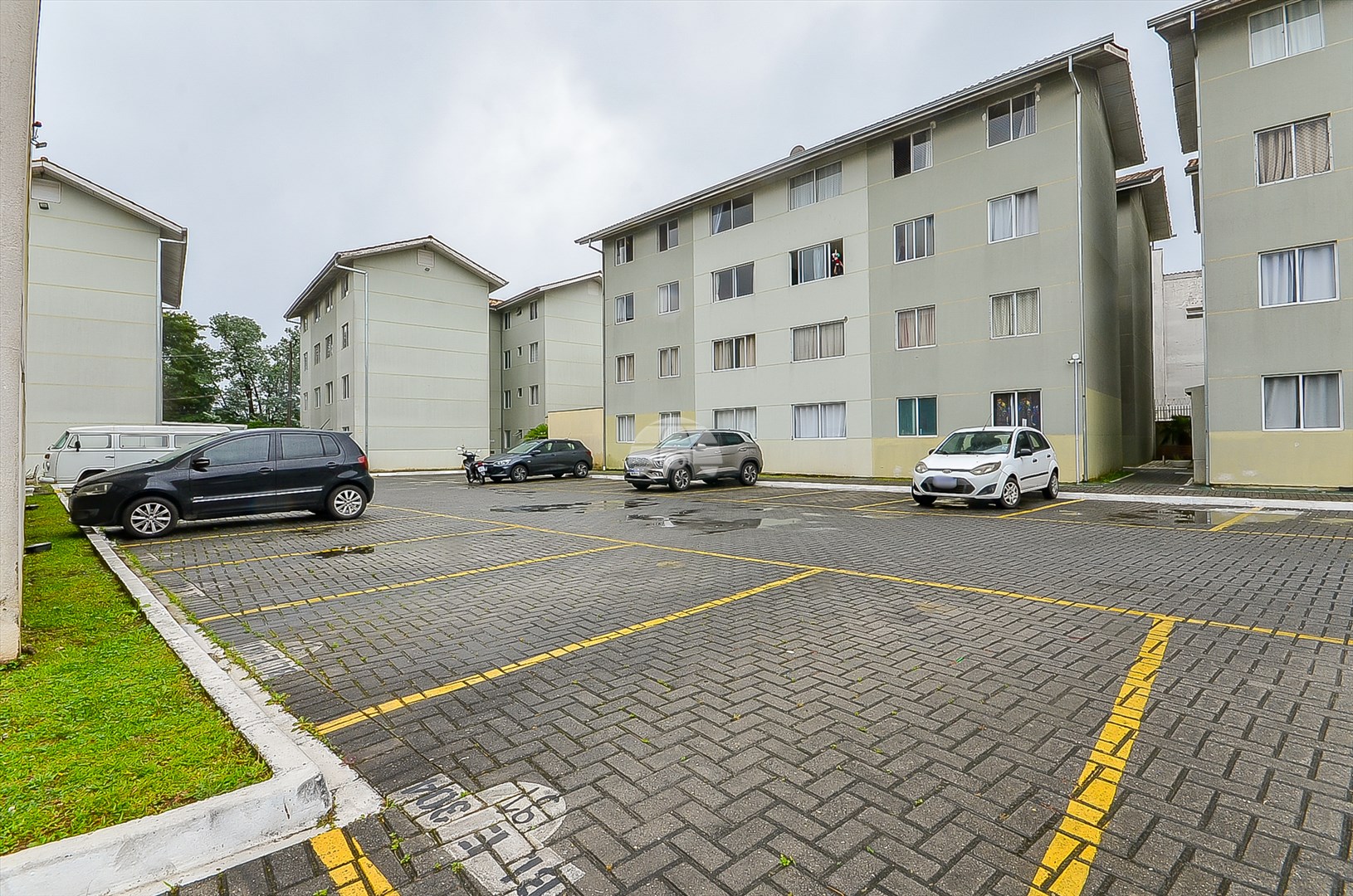 Apartamento para alugar em Cachoeira, Almirante Tamandaré — MAFI ADMINISTRADORA DE IMOVEIS LTDA