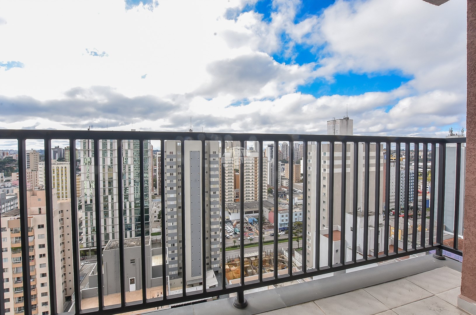 Apartamento Residencial para Locação no Bairro Centro ref. 109260 (10 / 10)