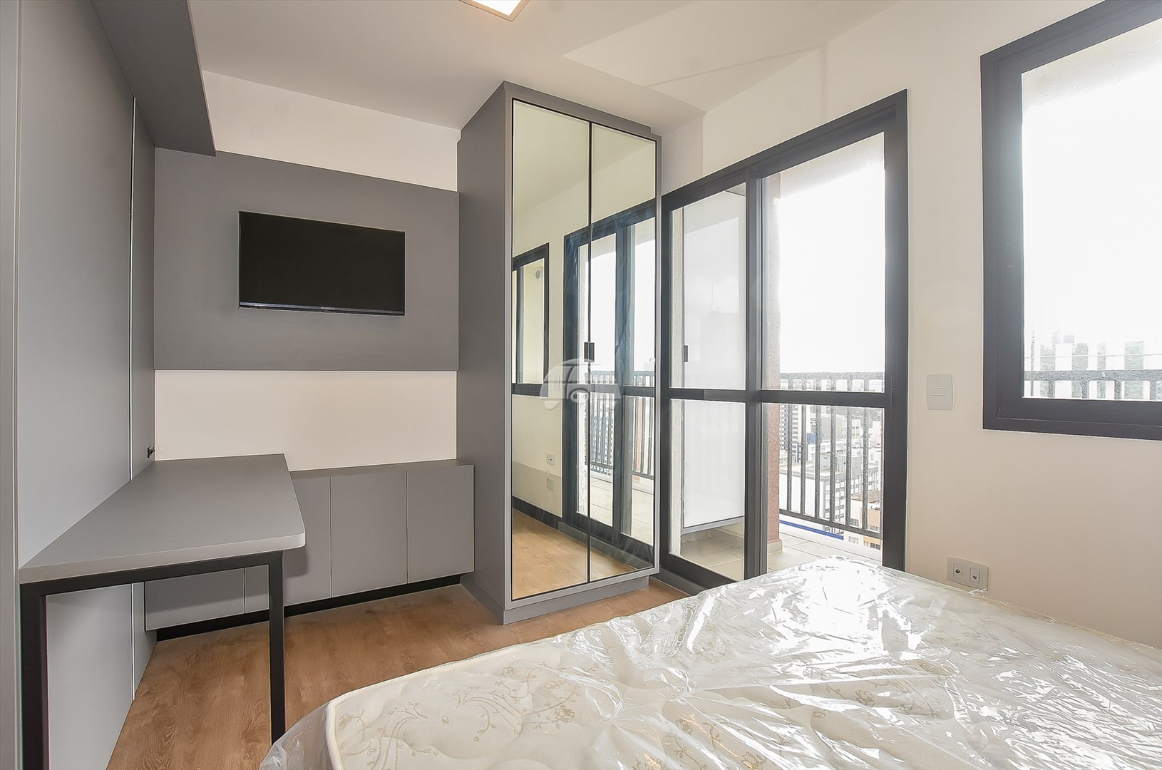 Apartamento para alugar em Centro, Curitiba — Portal Chave Fácil