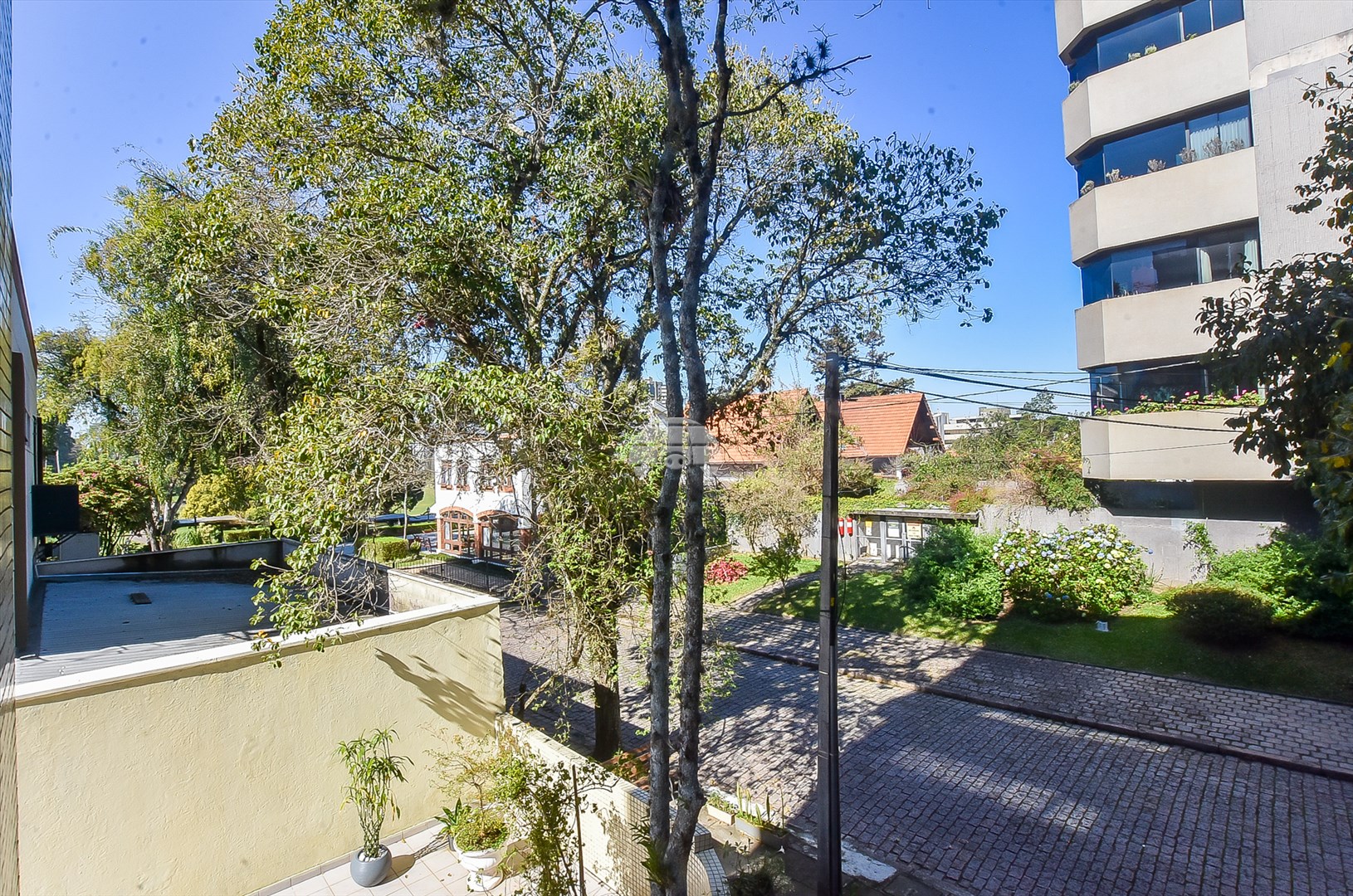Apartamento à venda em Cabral, Curitiba — Kondor Imóveis: Imobiliária em Curitiba | Uma imobiliária pra você