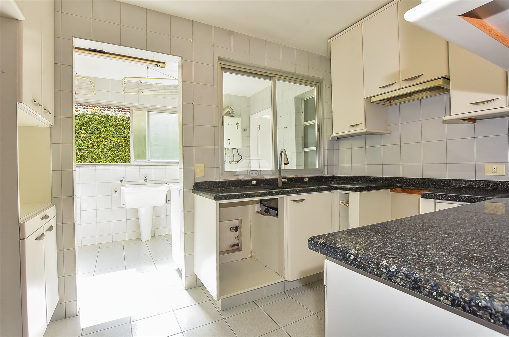 Apartamento à venda em Cabral, Curitiba — Kondor Imóveis: Imobiliária em Curitiba | Uma imobiliária pra você