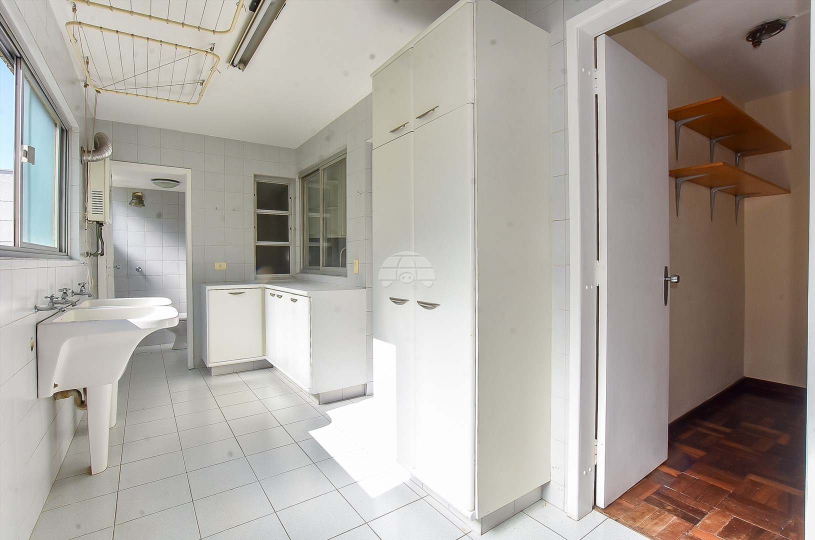 Apartamento à venda em Cabral, Curitiba — Kondor Imóveis: Imobiliária em Curitiba | Uma imobiliária pra você