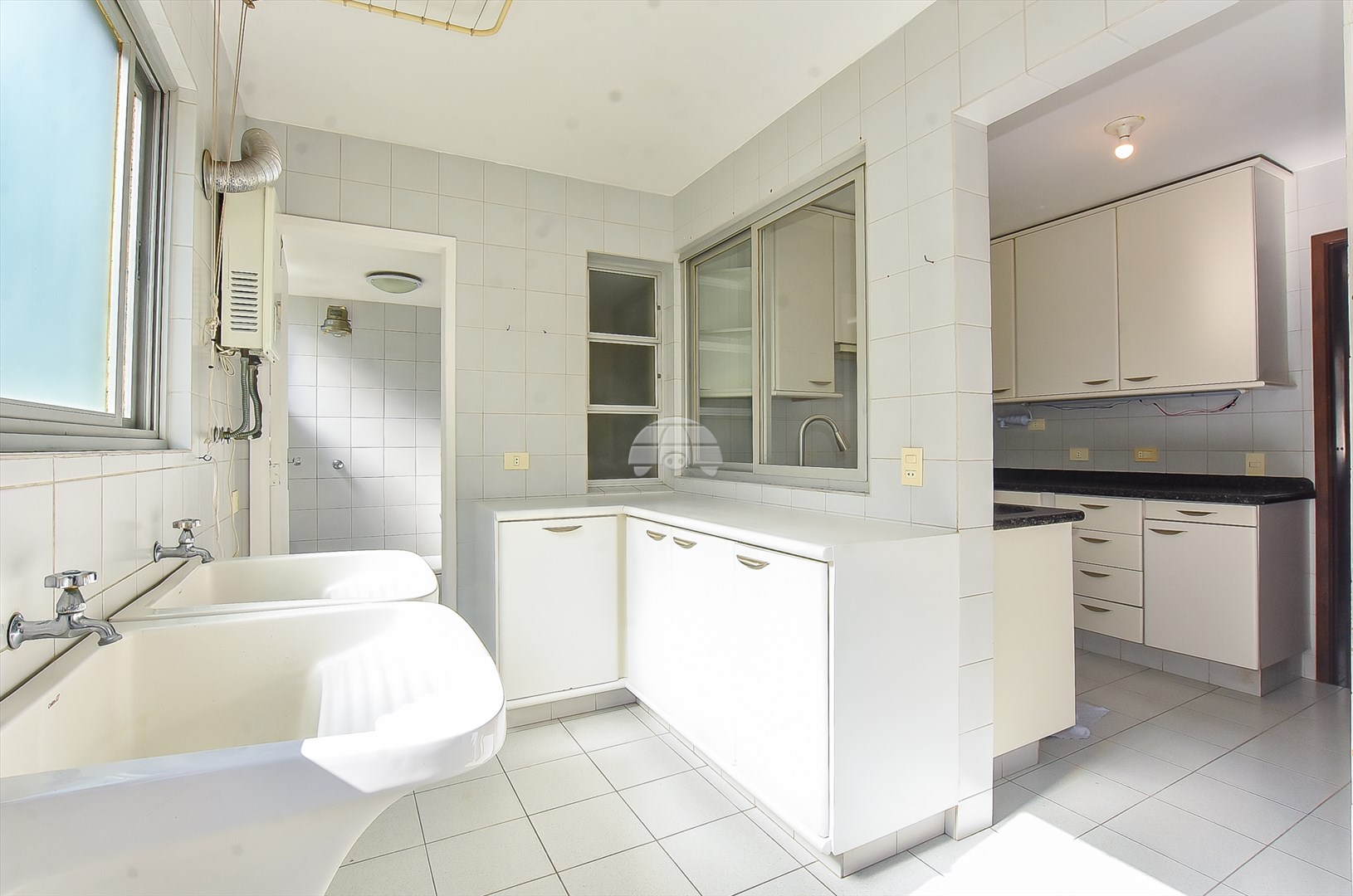 Apartamento à venda em Cabral, Curitiba — Kondor Imóveis: Imobiliária em Curitiba | Uma imobiliária pra você