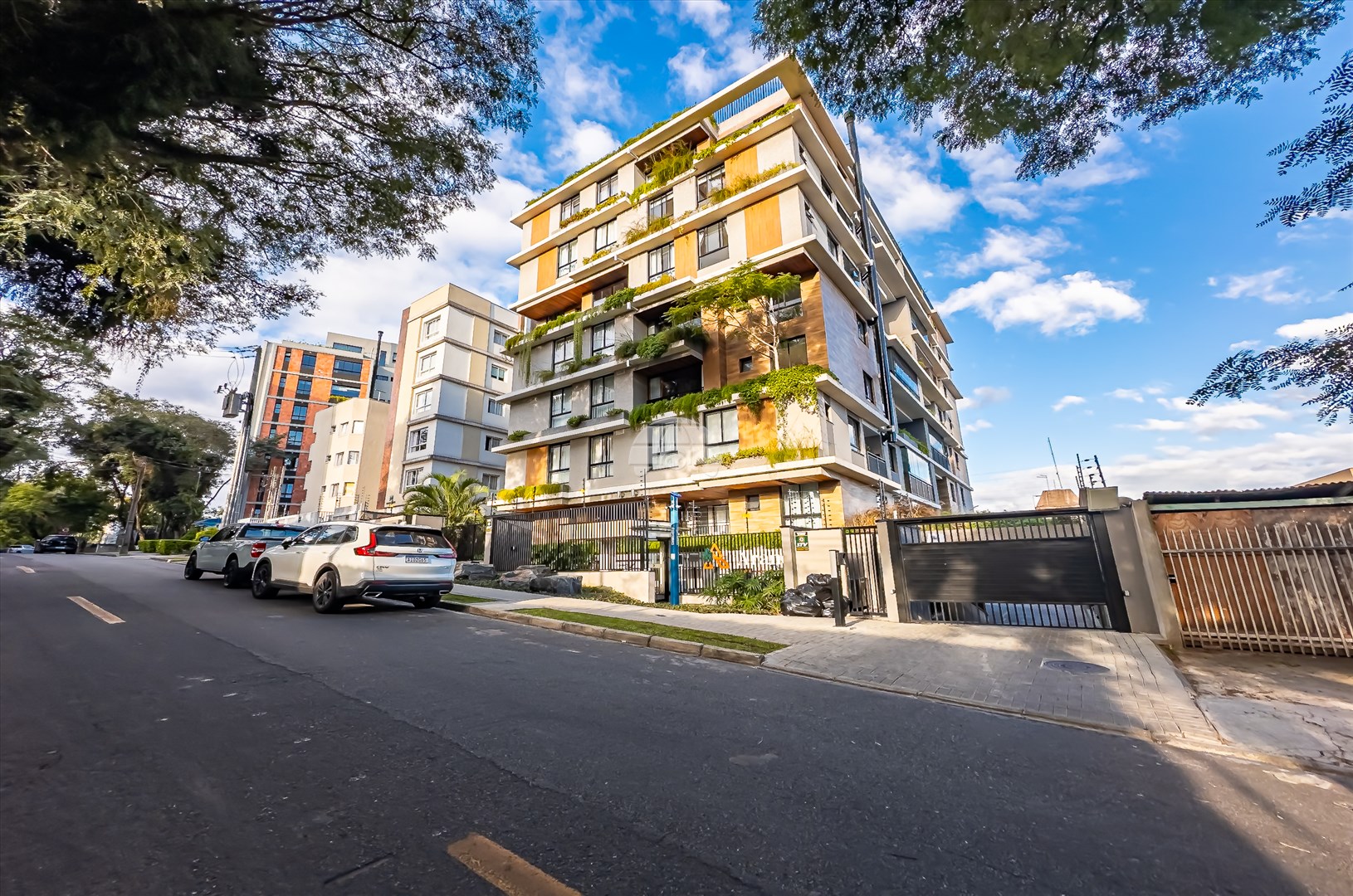 Apartamento Residencial para Venda no Bairro Água Verde ref. 229709 (3 / 10)
