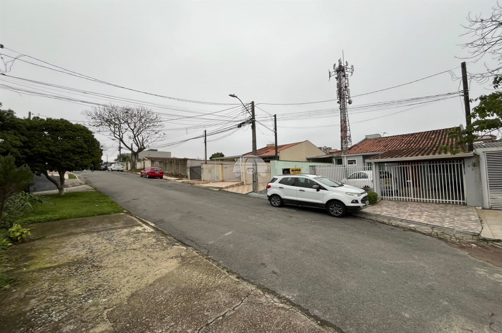 Casa Residencial para Locação no Bairro Xaxim ref. 89041 (2 / 10)