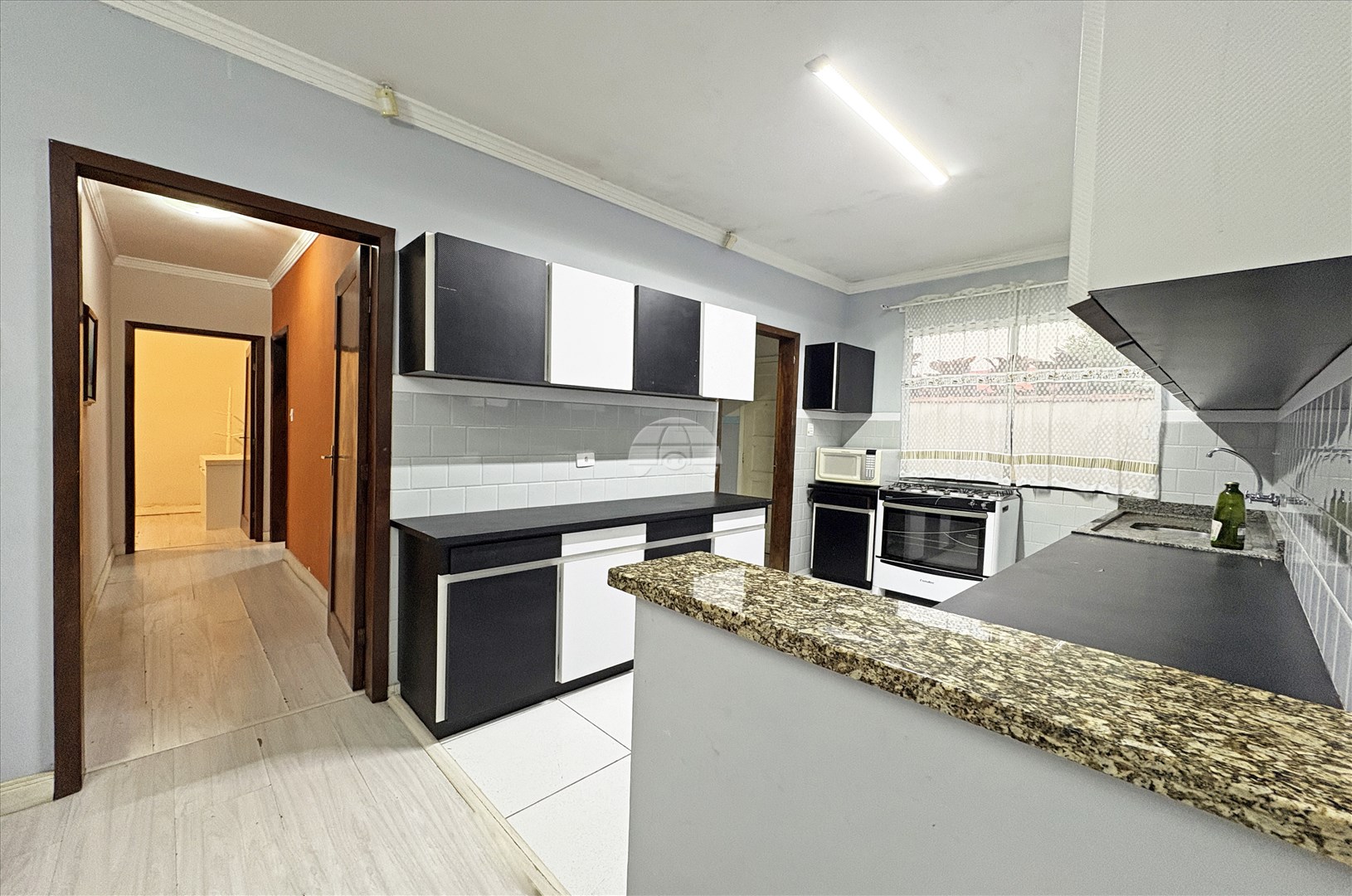 Casa Comercial/Residencial para Locação no Bairro Ahú ref. 109266 (9 / 10)
