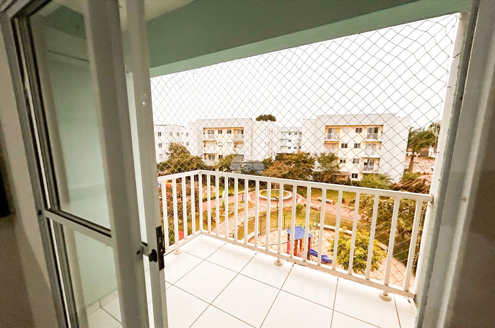 Apartamento à venda em Uvaranas, Ponta Grossa — Portal Chave Fácil