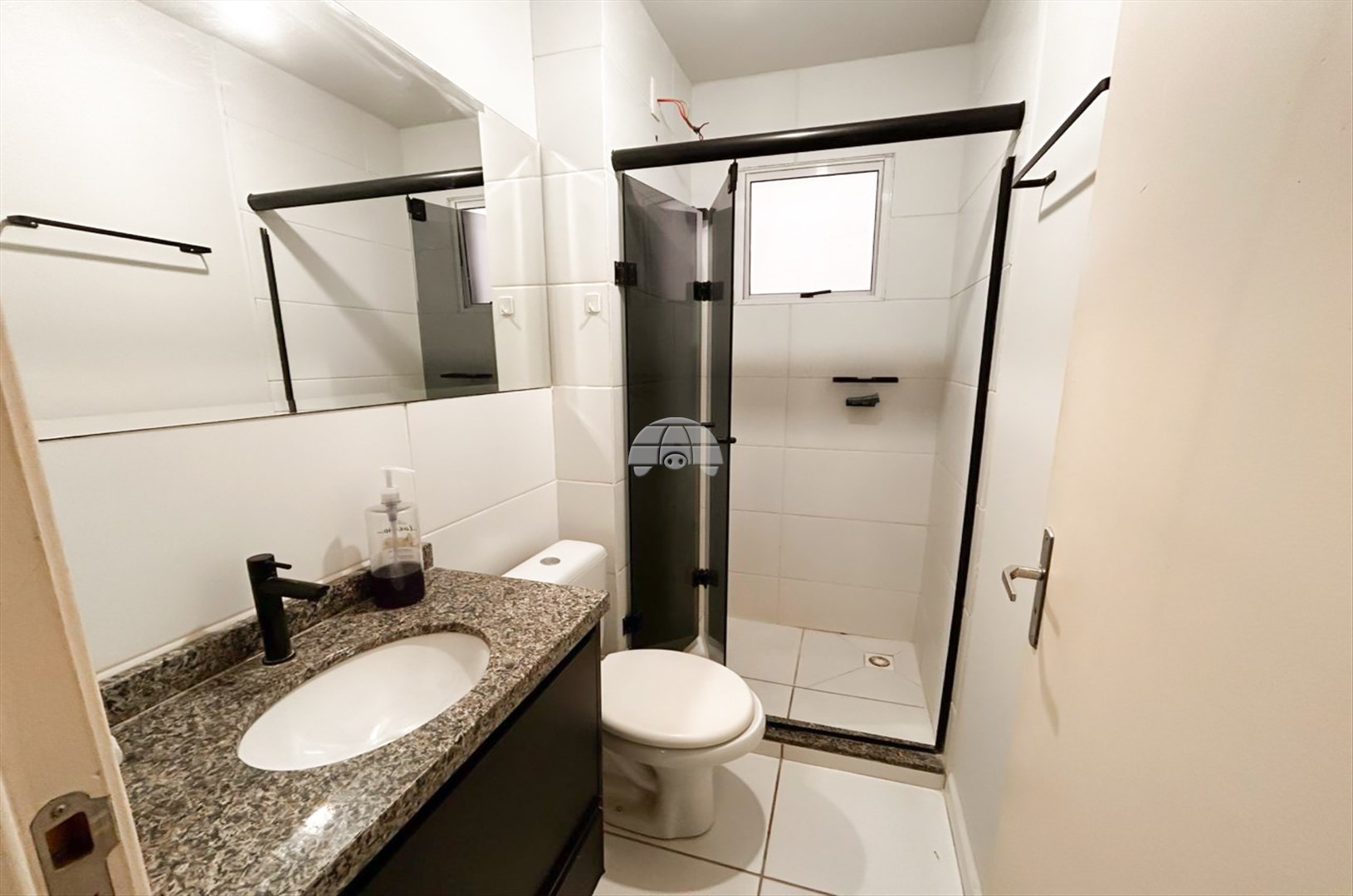 Apartamento à venda em Uvaranas, Ponta Grossa — Portal Chave Fácil