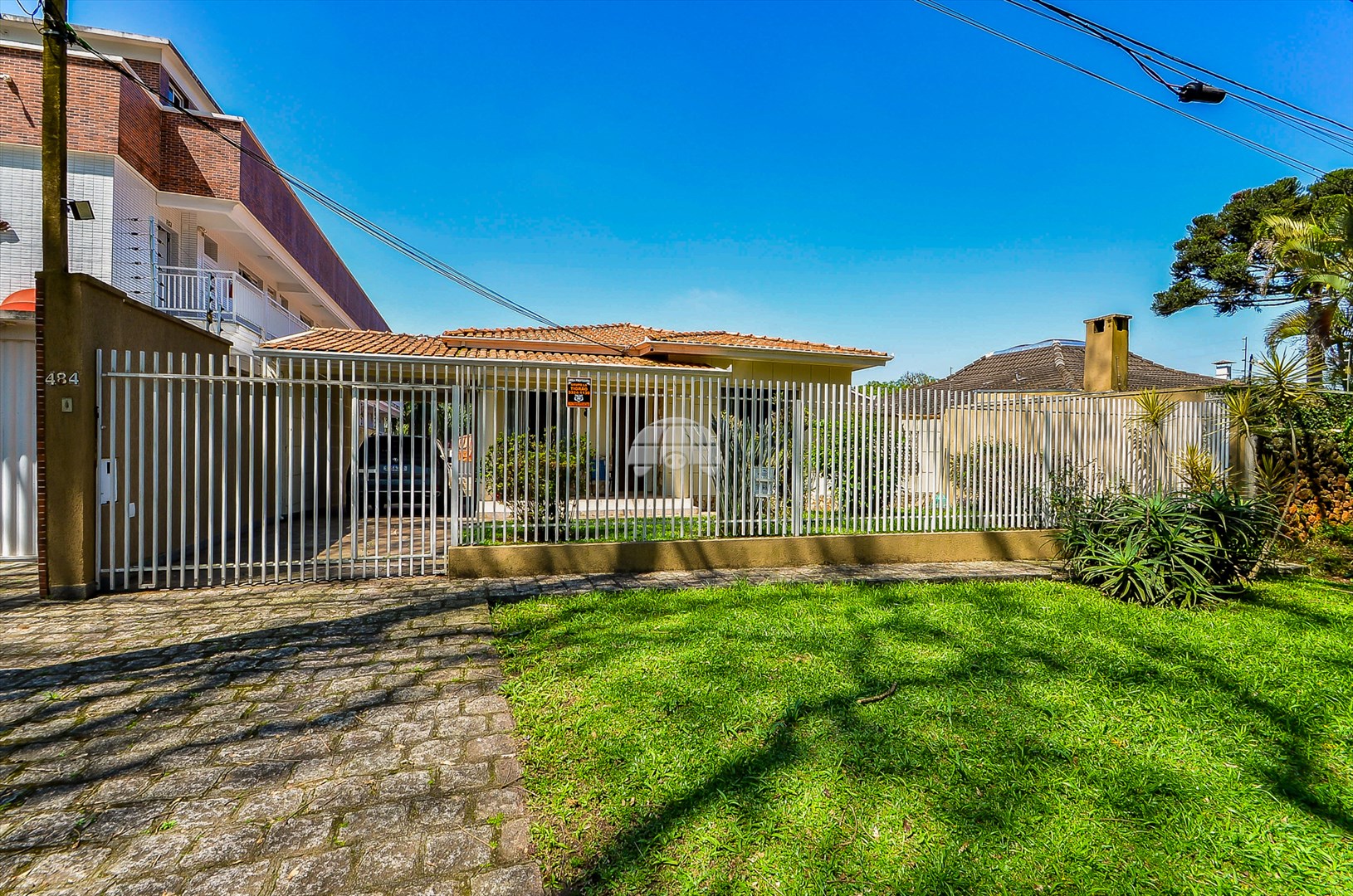 Casa à venda em Jardim Social, Curitiba — Portal Chave Fácil