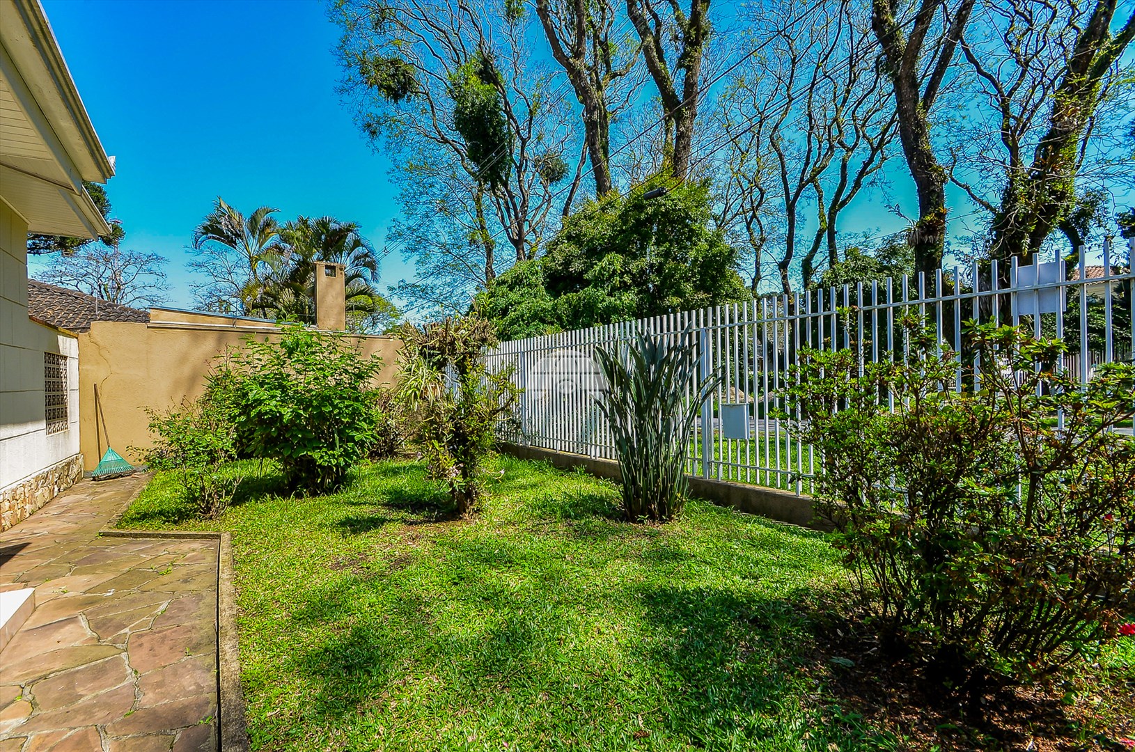 Casa à venda em Jardim Social, Curitiba — Portal Chave Fácil