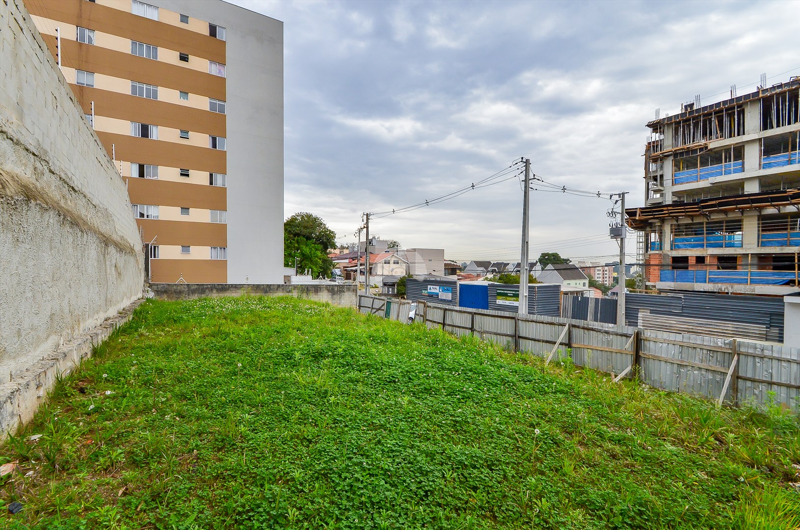 Terreno/Área à venda em Tingui, Curitiba — Portal Chave Fácil