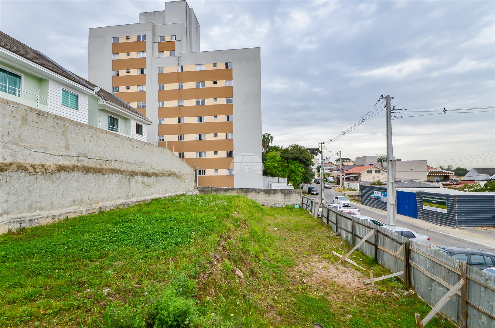 Terreno/Área à venda em Tingui, Curitiba — Portal Chave Fácil