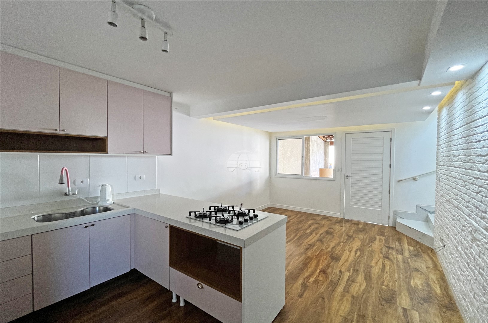 Casa para alugar em Costeira, Araucária — Portal Chave Fácil