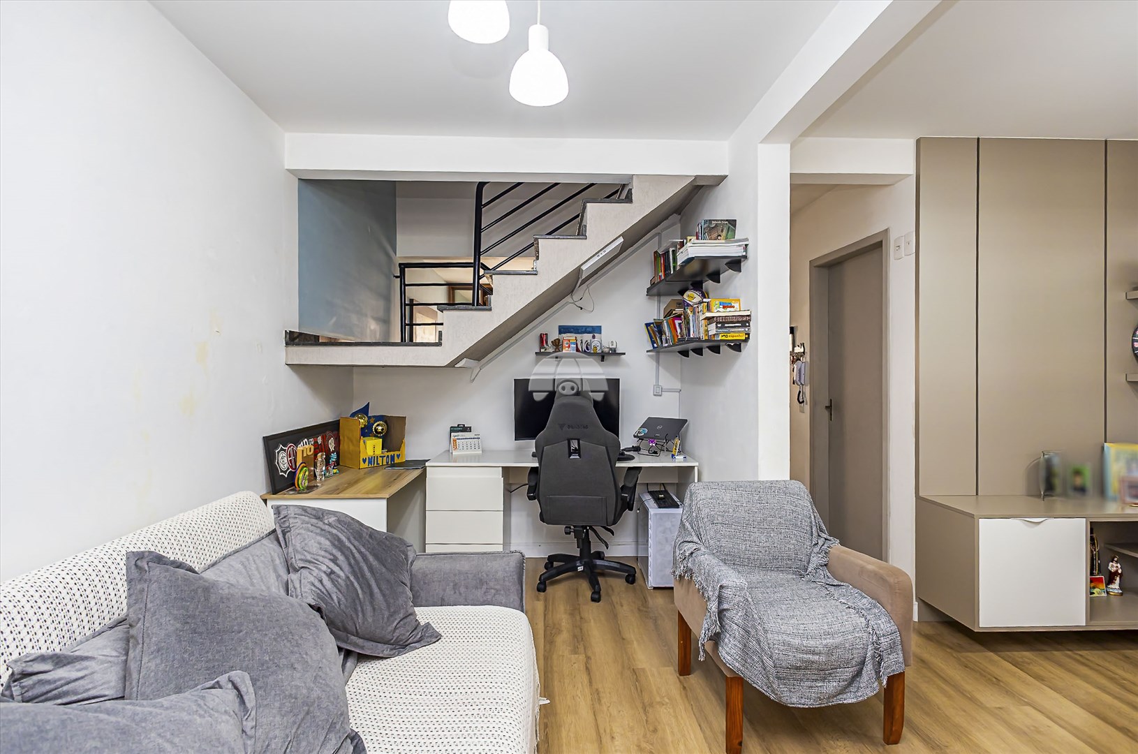 Casa à venda em Xaxim, Curitiba — GOMES CONSULTOR IMOBILIARIO LTDA.