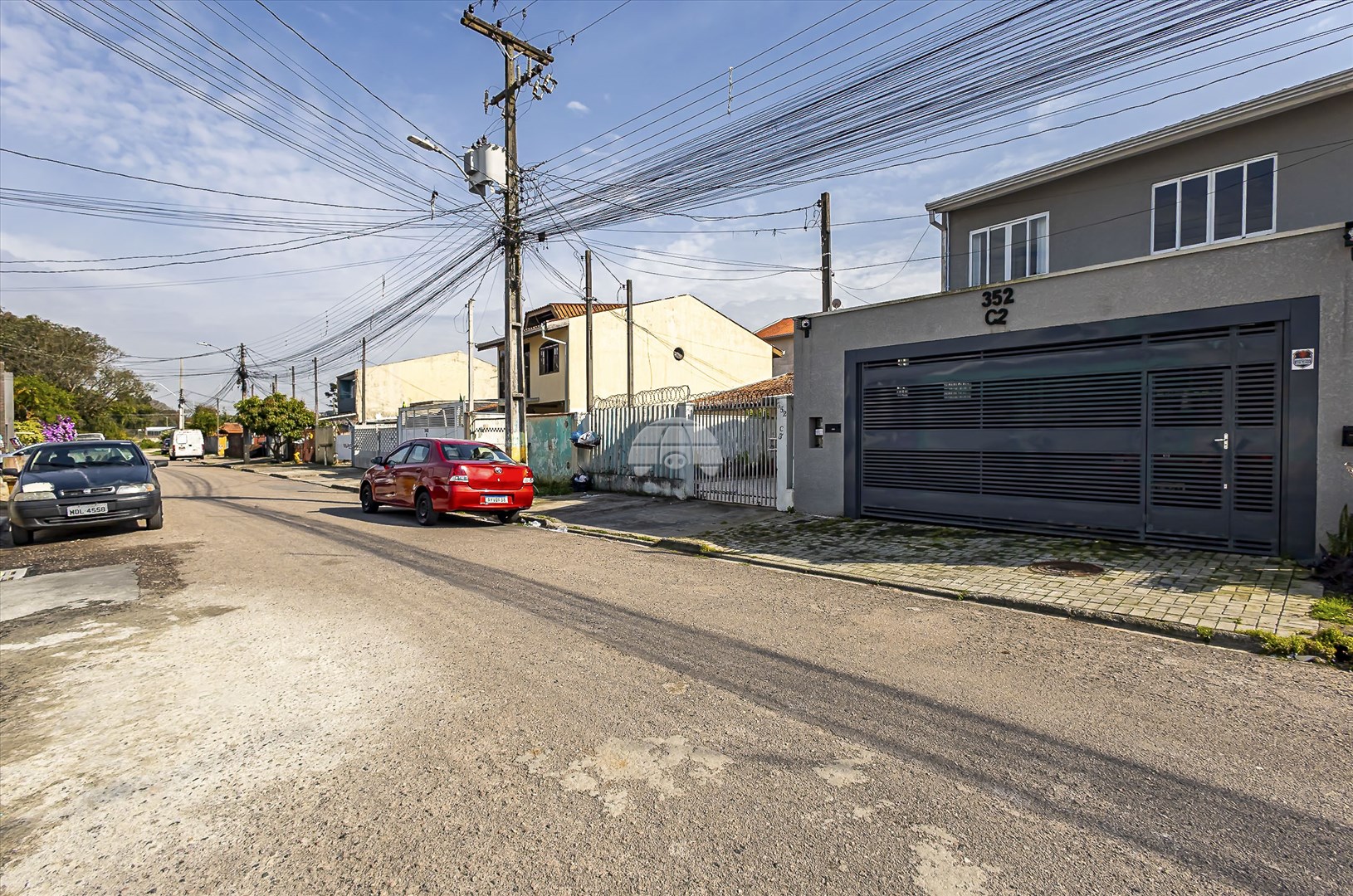Casa à venda em Xaxim, Curitiba — Portal Chave Fácil