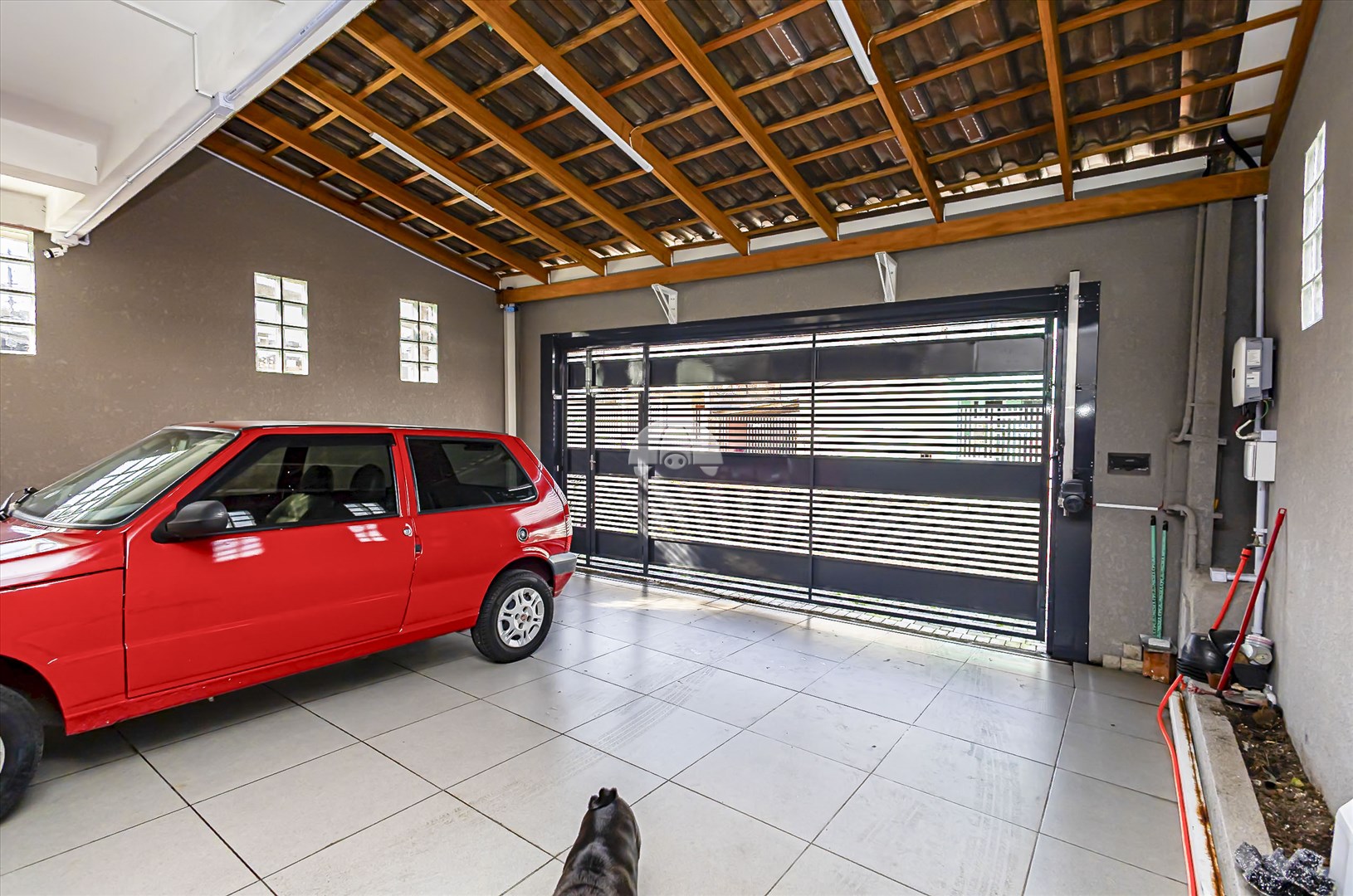 Casa à venda em Xaxim, Curitiba — Portal Chave Fácil