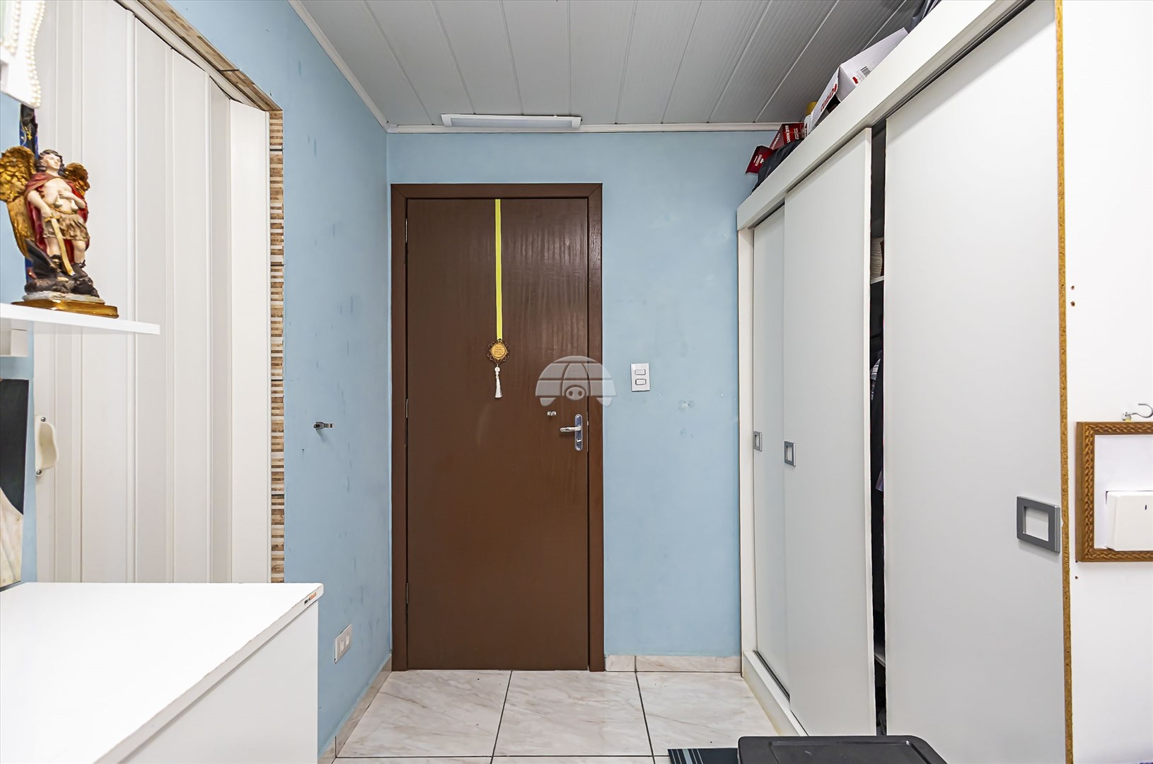 Casa à venda em Xaxim, Curitiba — GOMES CONSULTOR IMOBILIARIO LTDA.