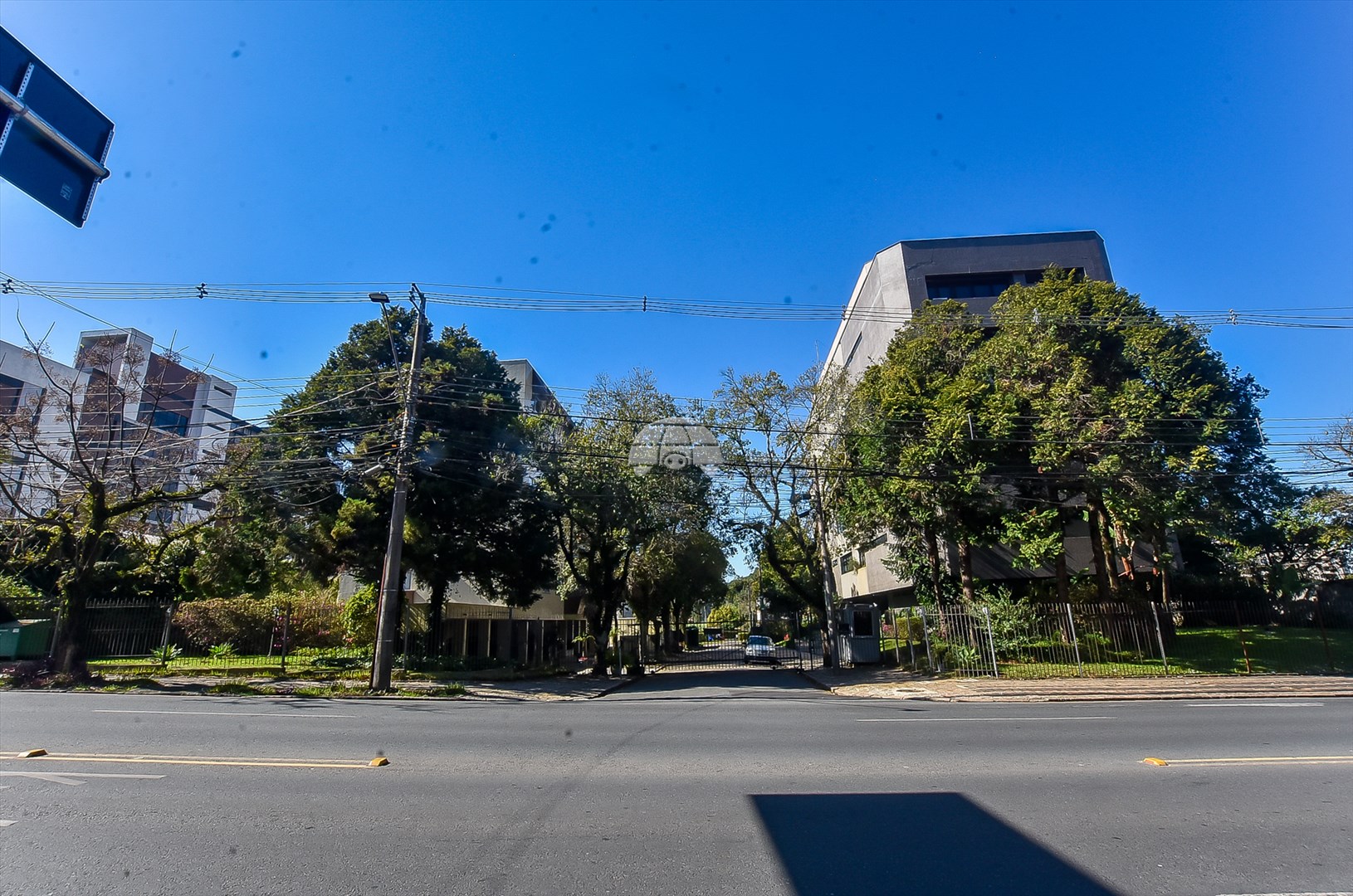 Apartamento para alugar em Cabral, Curitiba — Portal Chave Fácil