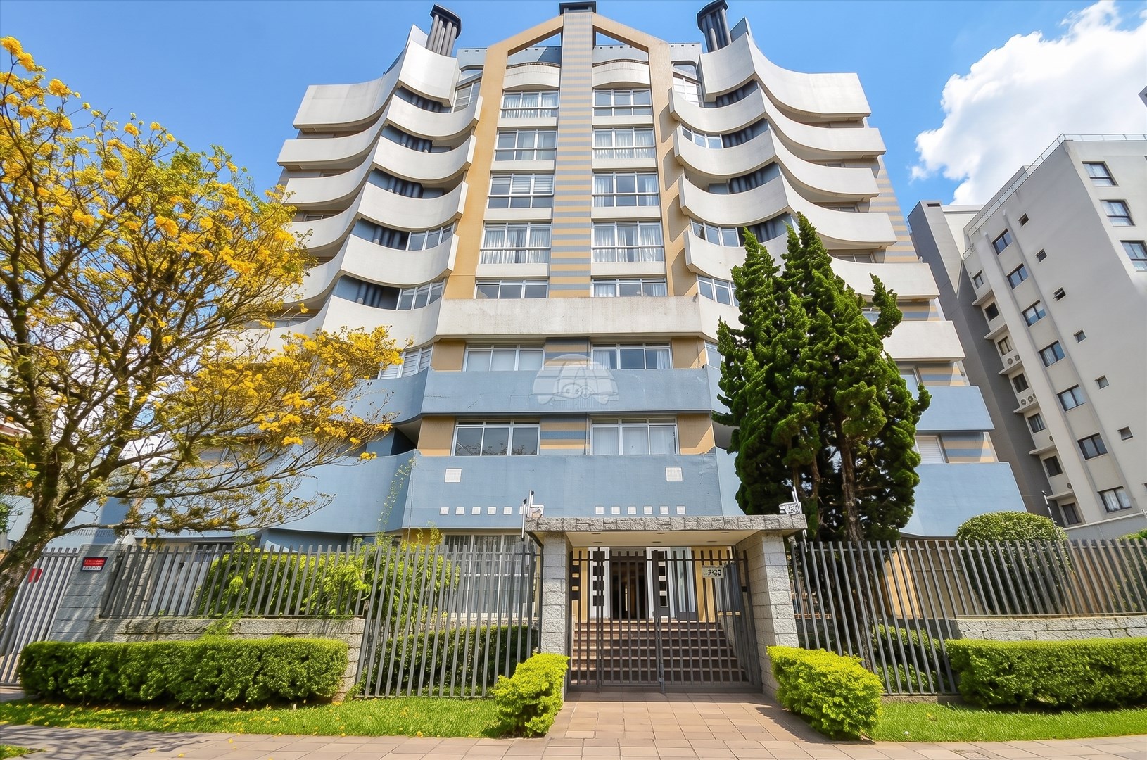 Apartamento para alugar em Cristo Rei, Curitiba — Portal Chave Fácil