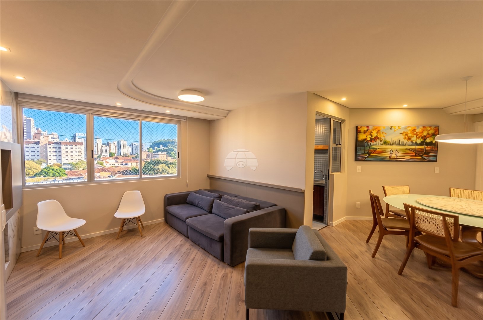 Apartamento para alugar em Cristo Rei, Curitiba — Portal Chave Fácil
