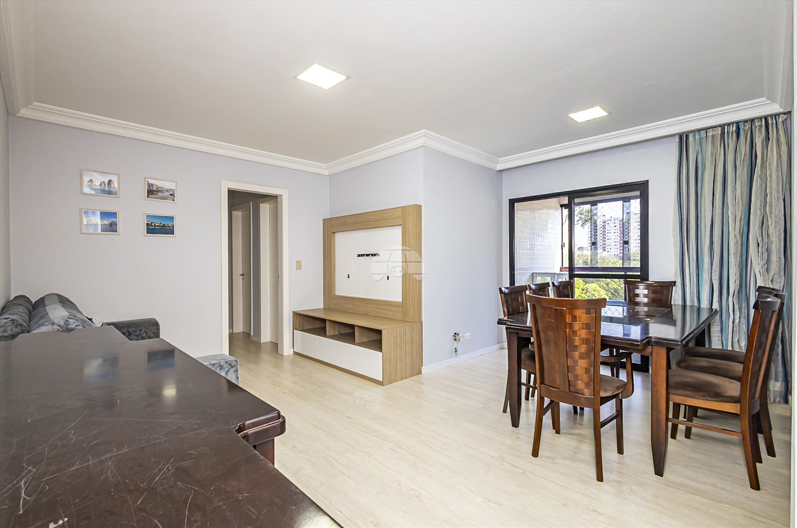 Apartamento Residencial para Venda no Bairro Portão ref. 229741 (4 / 10)