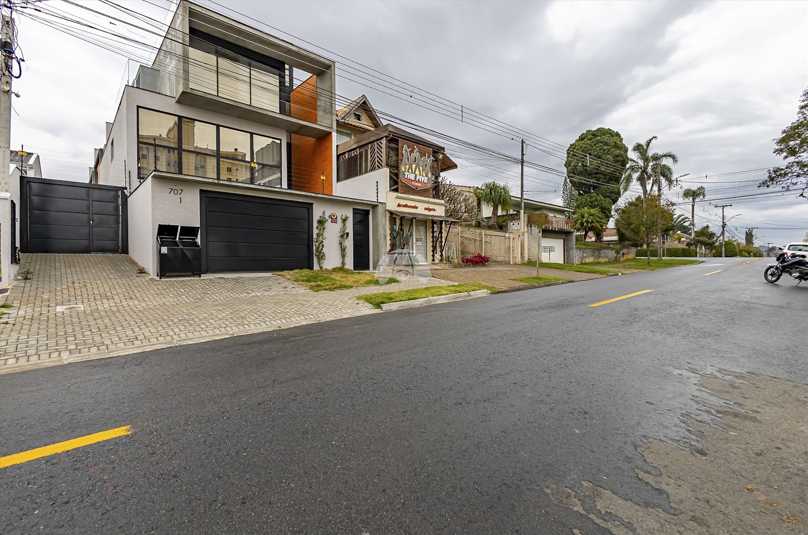 Casa à venda em Santa Quitéria, Curitiba — Portal Chave Fácil